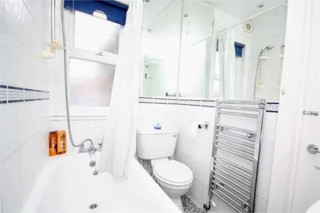 Apartamento Ground Floor 3 Bedroom Flat *