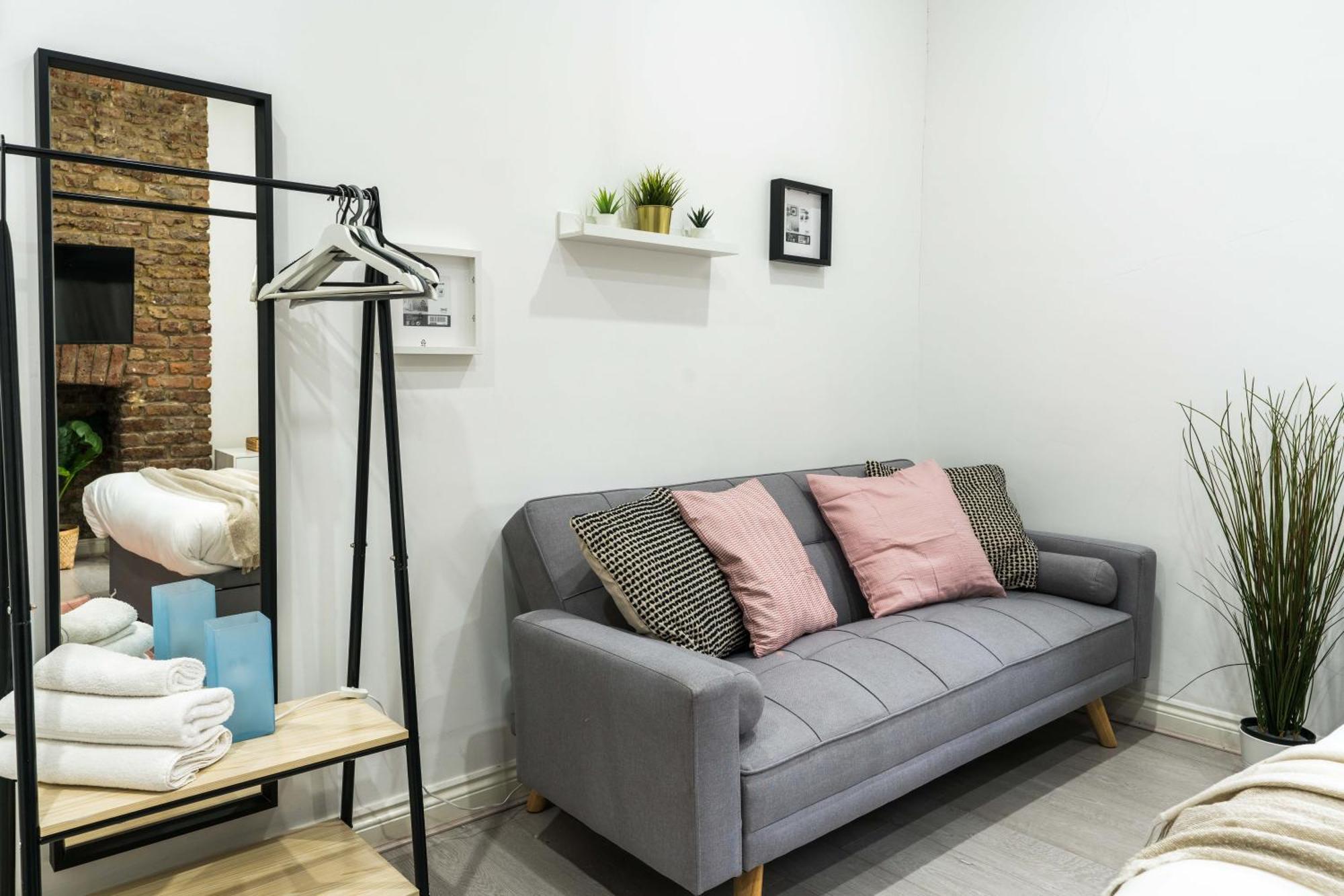 S1-4 Central - Self Equipped- 15 Minutes To Oxford Street & Marble Arch Apartment London
