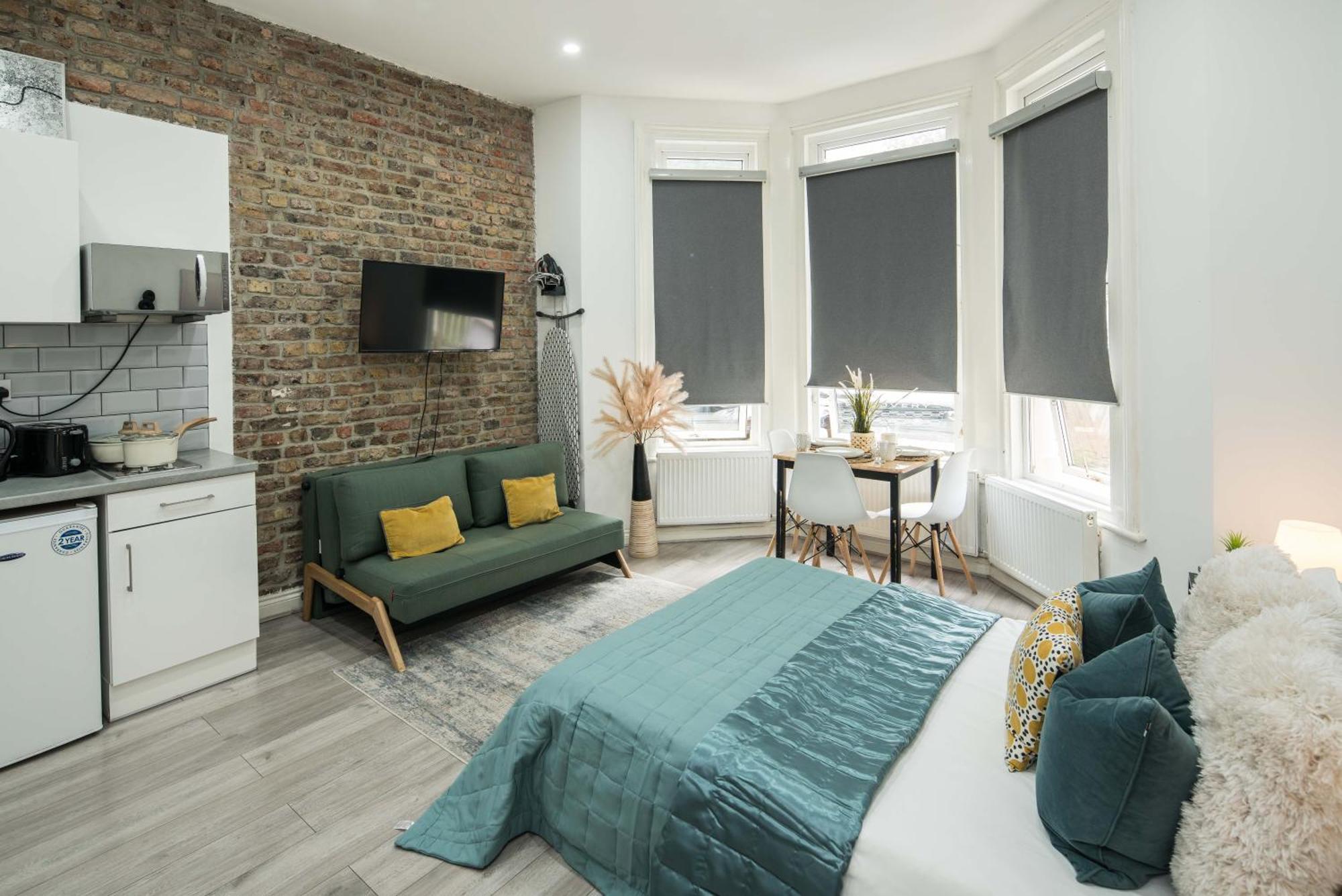 S1-4 Central - Self Equipped- 15 Minutes To Oxford Street & Marble Arch Apartment *