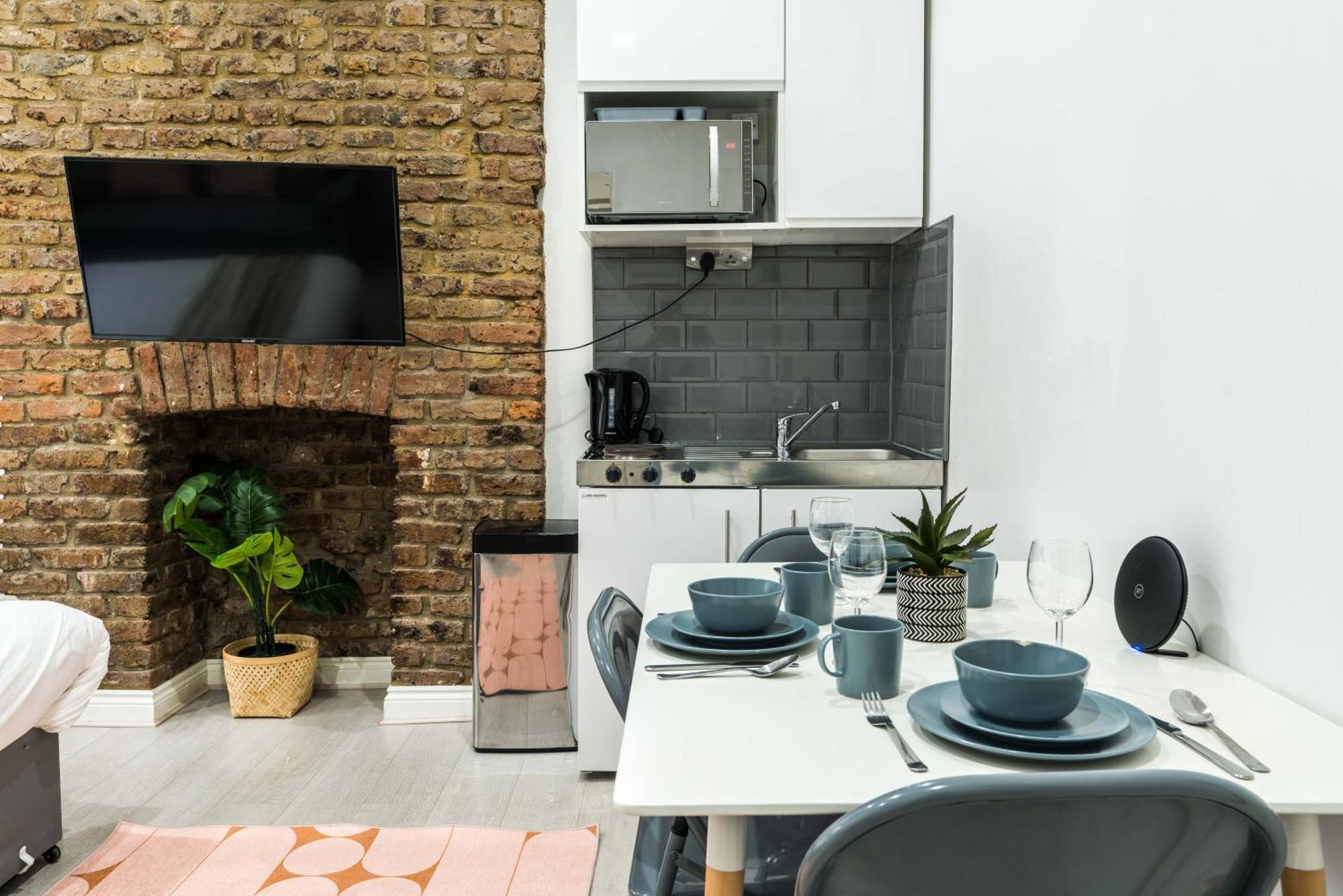 S1-4 Central - Self Equipped- 15 Minutes To Oxford Street & Marble Arch * London