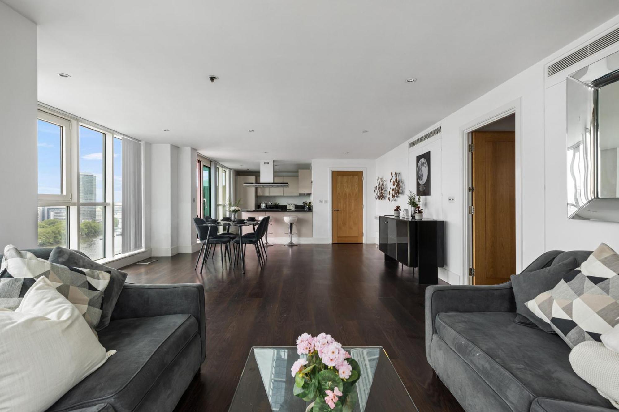 Apartment Incredible Skyline Riverview Zone 1 London