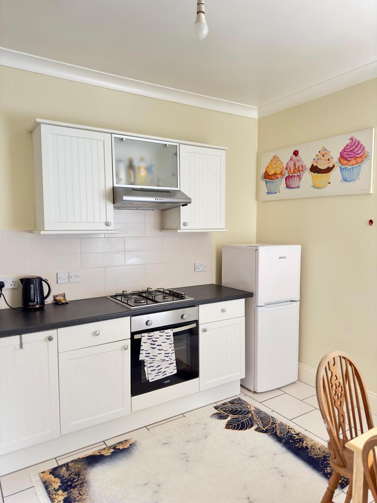 Budget 2 Bedroom Close To Hyde Park * Londres