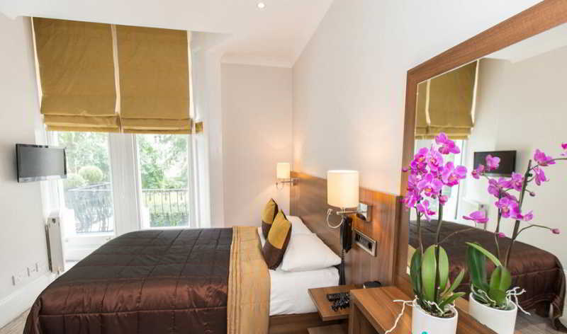 House Hotel