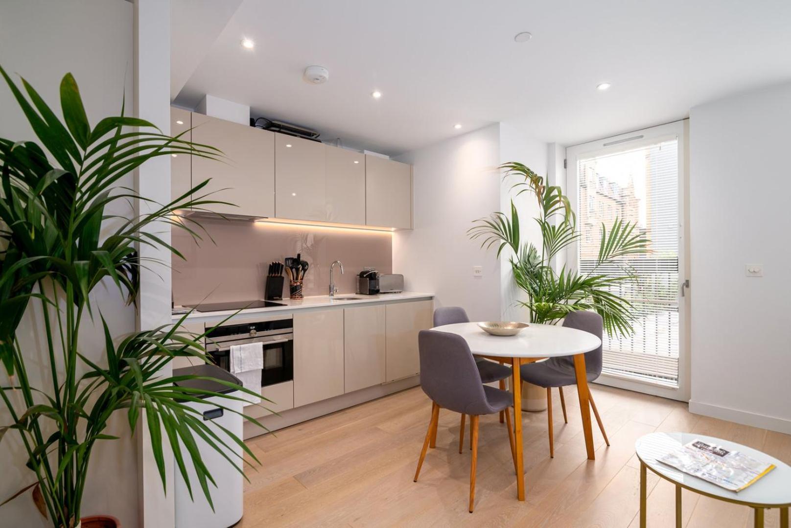 Guestready - Modern Studio For 2 In Albion Court *