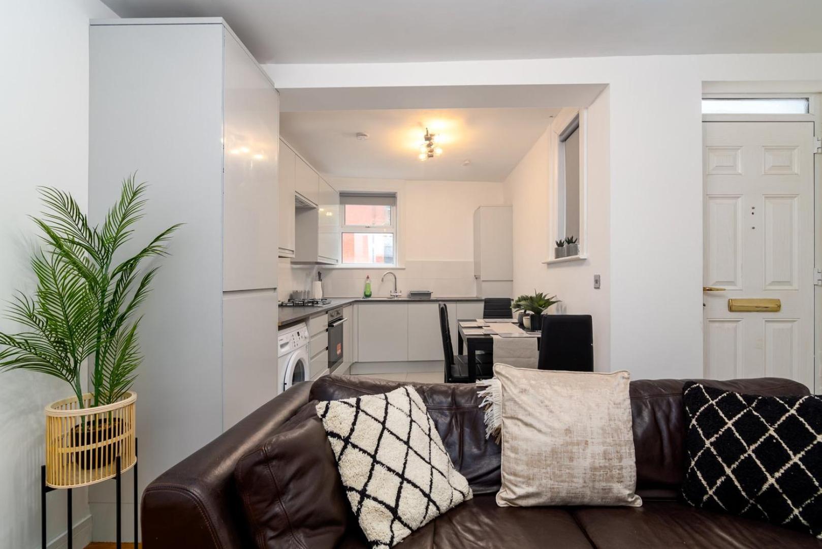Guestready - Tranquil Brixton Hill Retreat London