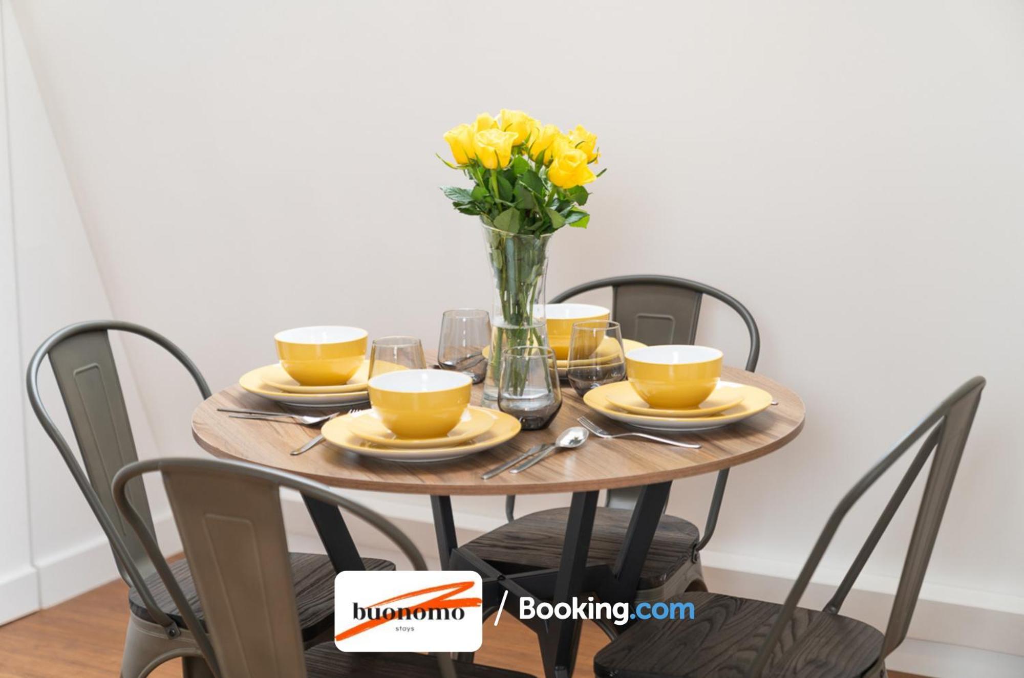 Apartment Two Bedroom At Buonomo Short Lets & Serviced