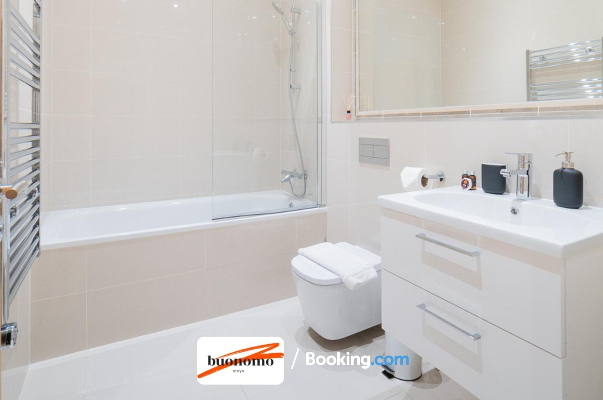 Apartamento Two Bedroom At Buonomo Short Lets & Serviced Close To Wimbledon Tennis Courts