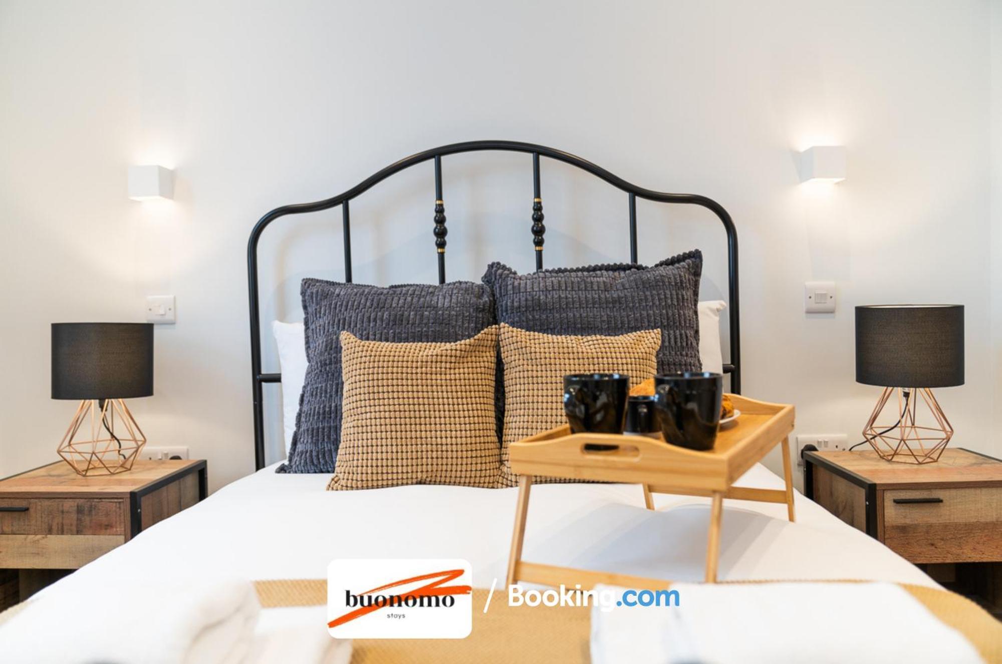 Two Bedroom At Buonomo Short Lets & Serviced Close To Wimbledon Tennis Courts Apartamento