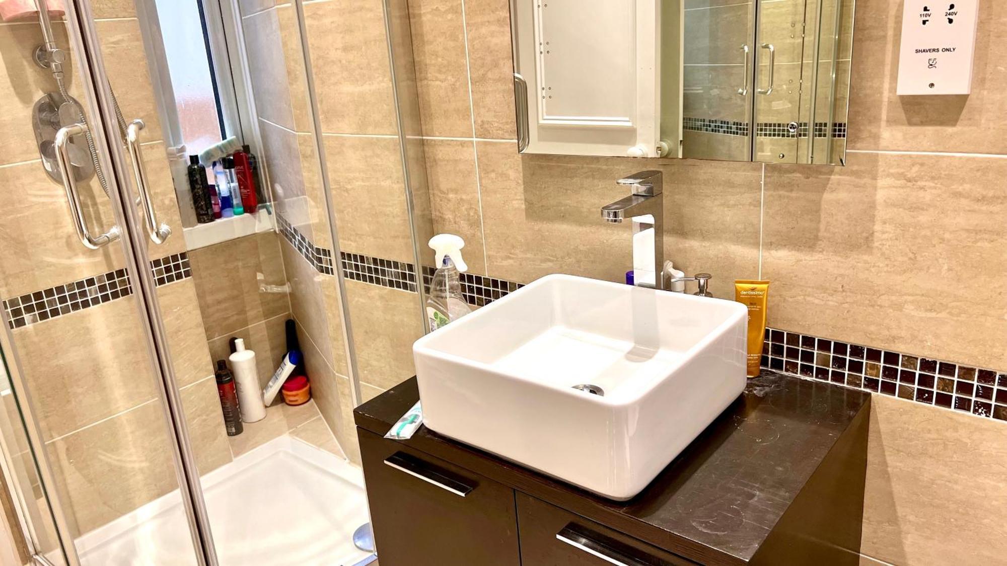Apartment Knightsbridge One Bedroom Flat London