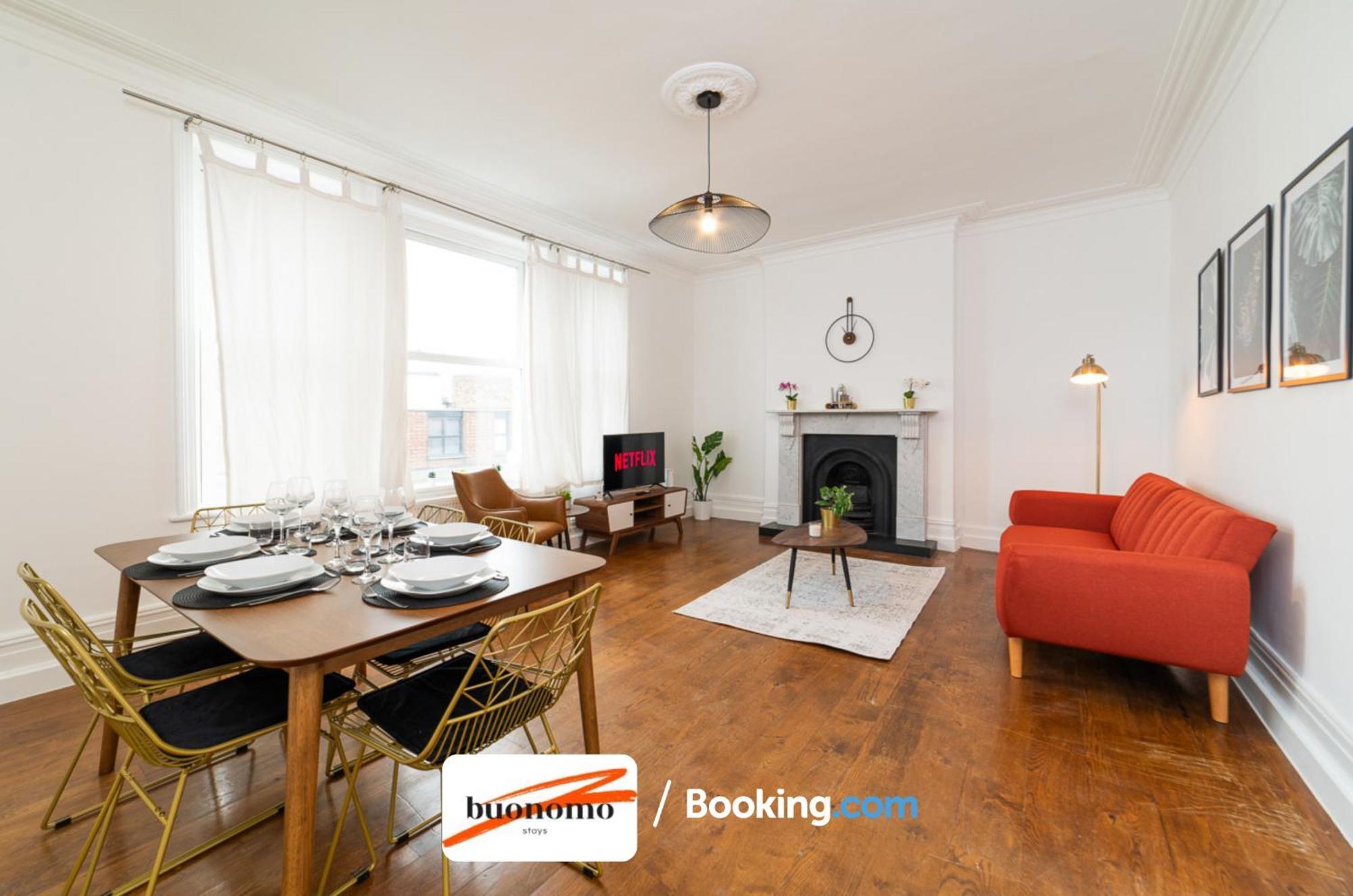 Apartment Three Bedroom At Buonomo Short Lets & Serviced Close To Wimbledon Tennis Courts