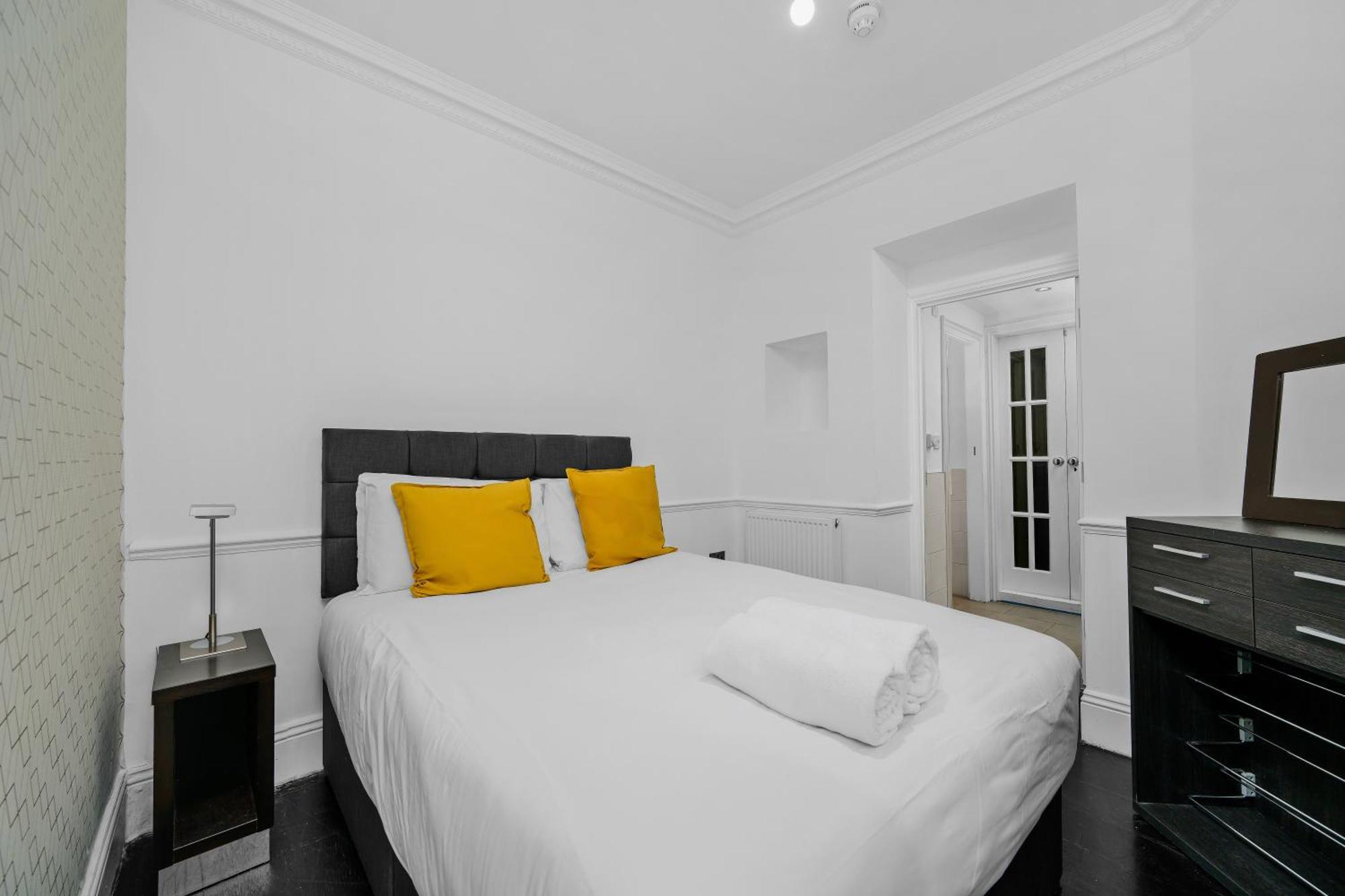 Fitzrovia Modern Apartment