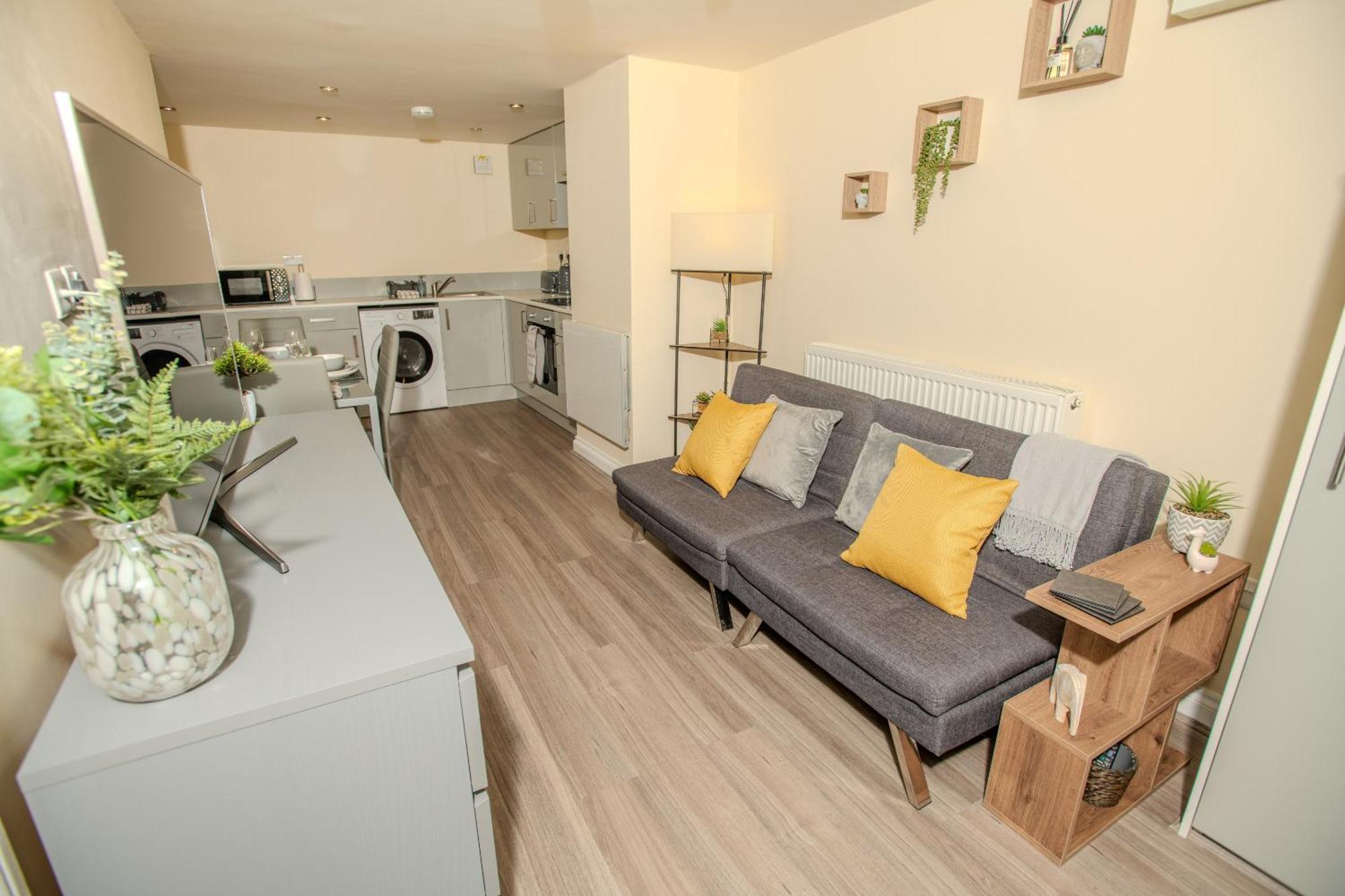 Cosy 1 Bedroom Basement With Private Patio Area Apartment London
