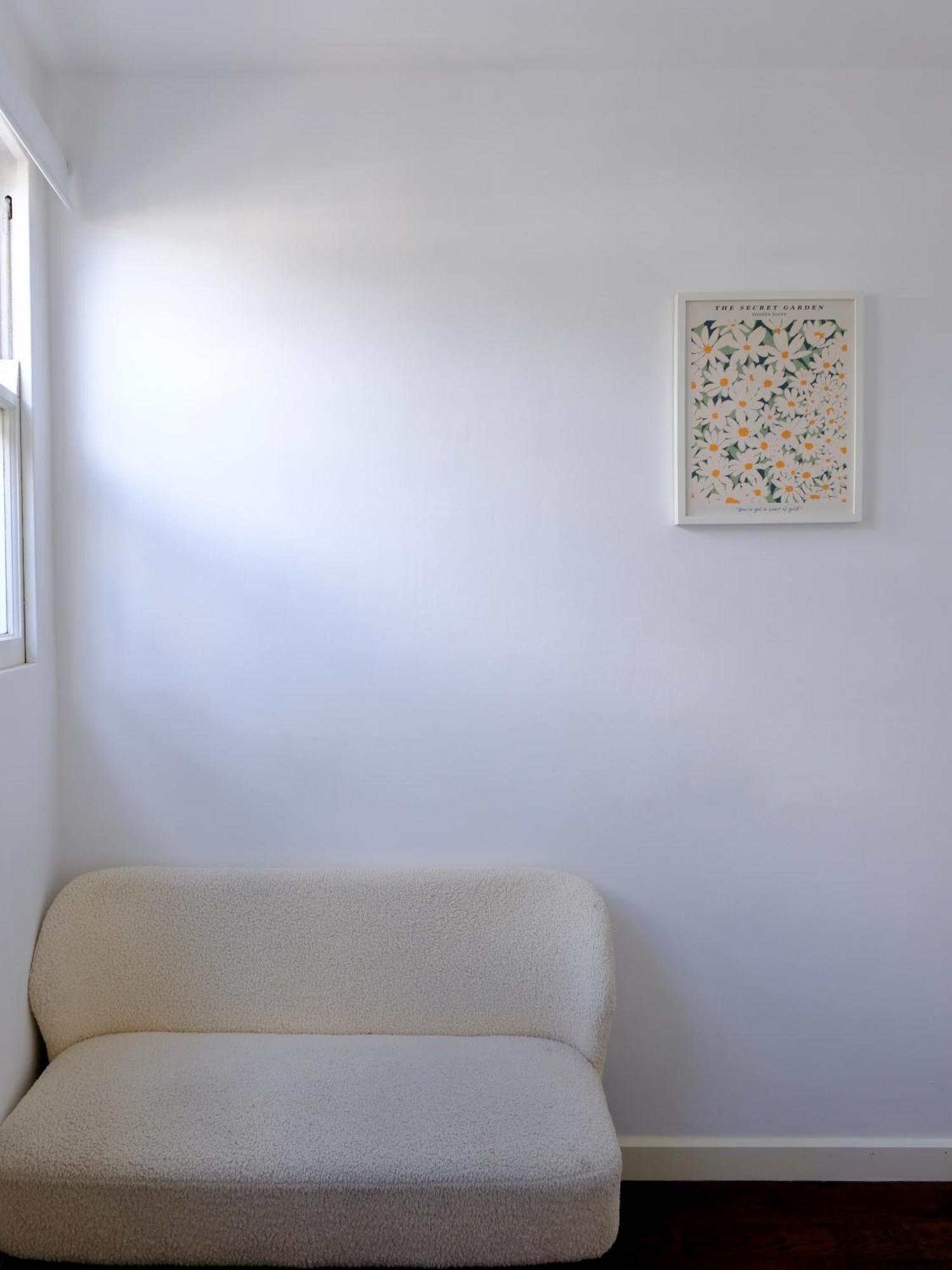 Apartment Chelsea Cosy 2 Bedroom Flat With Terrace