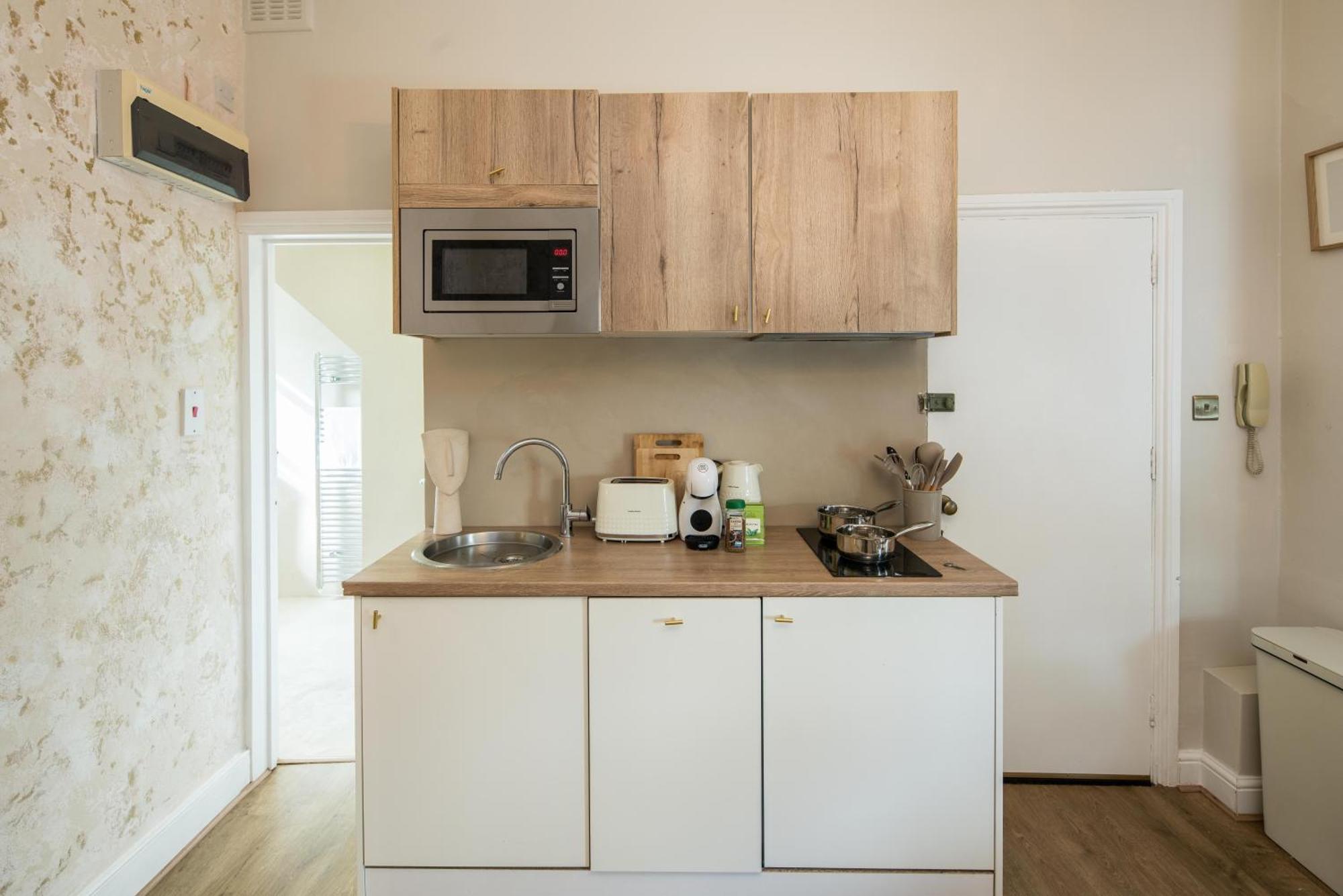 Apartment Gold-church View -kensington -olympia -westfields London