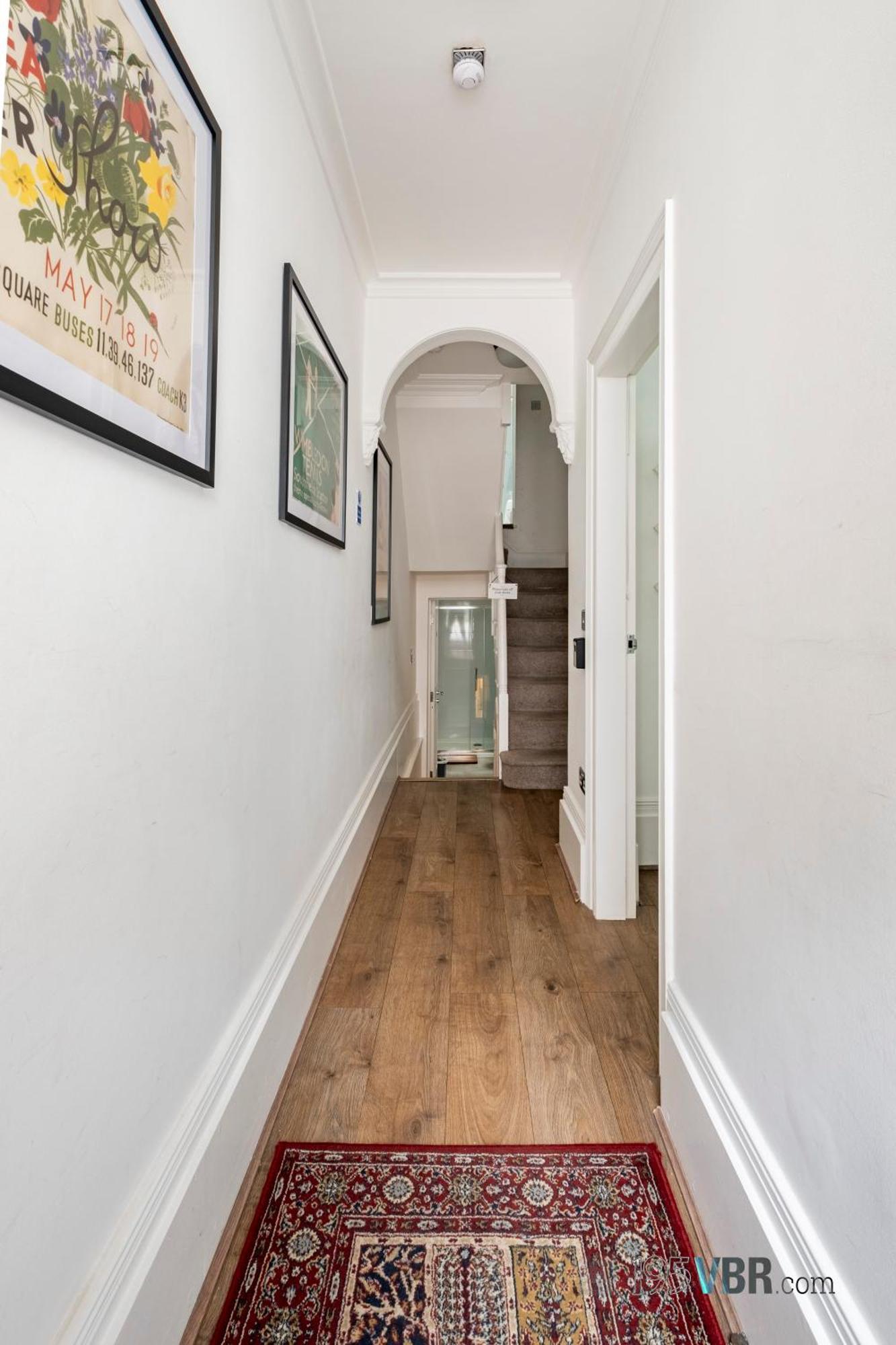 195vbr With Private Bathrooms, Shared Kitchen * London