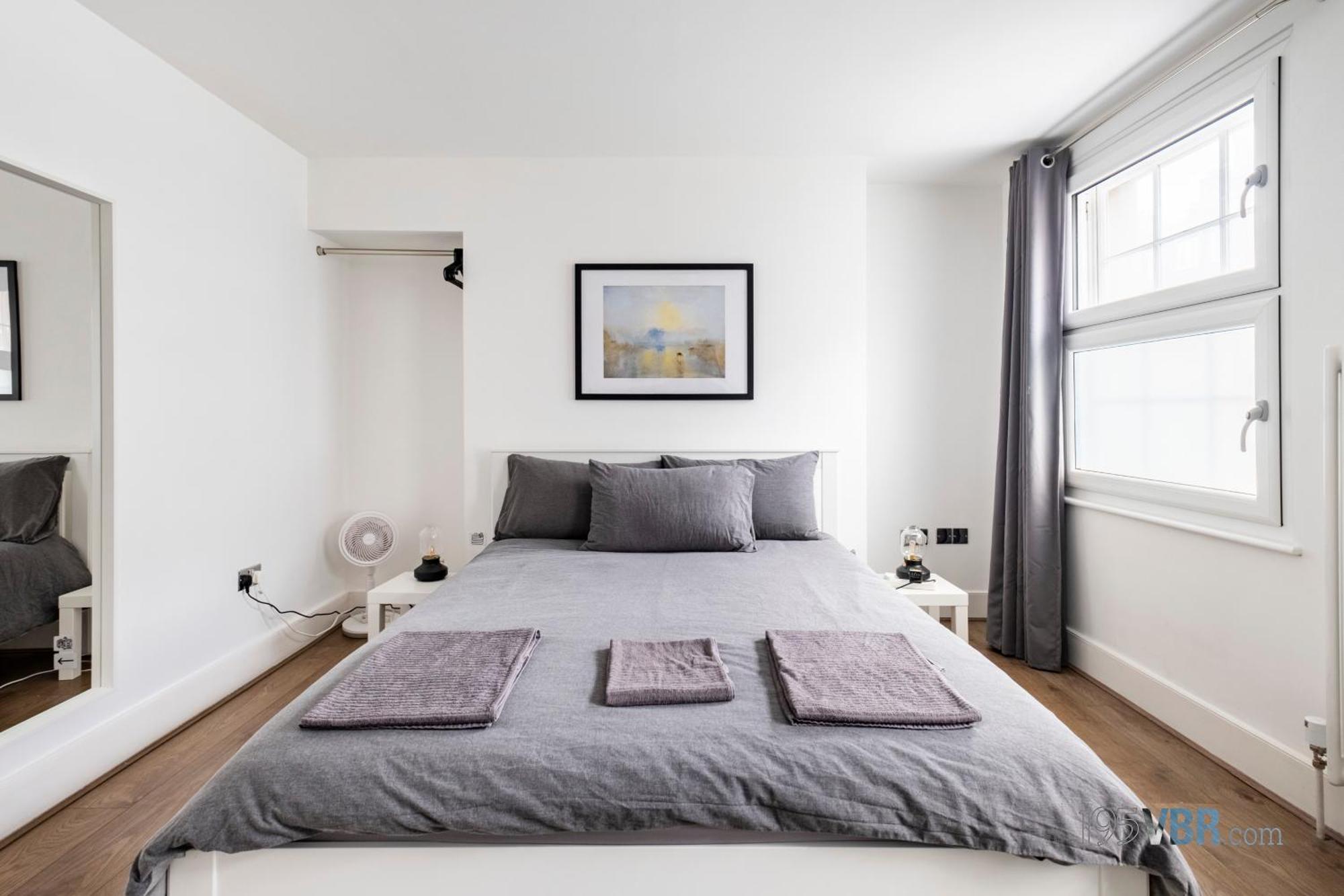 Apartment 195vbr With Private Bathrooms, Shared Kitchen *