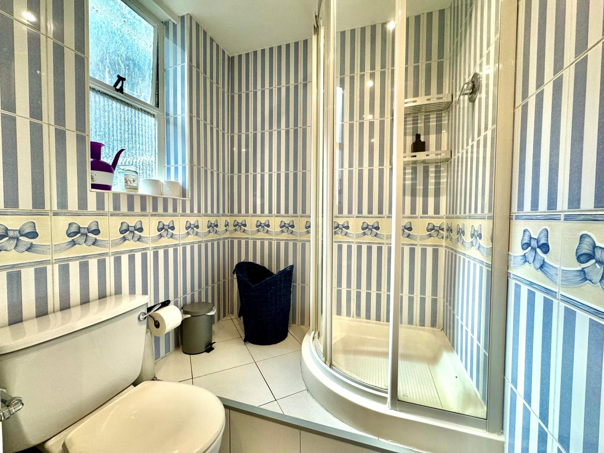 The Hyde Park By Wild Group Apartment