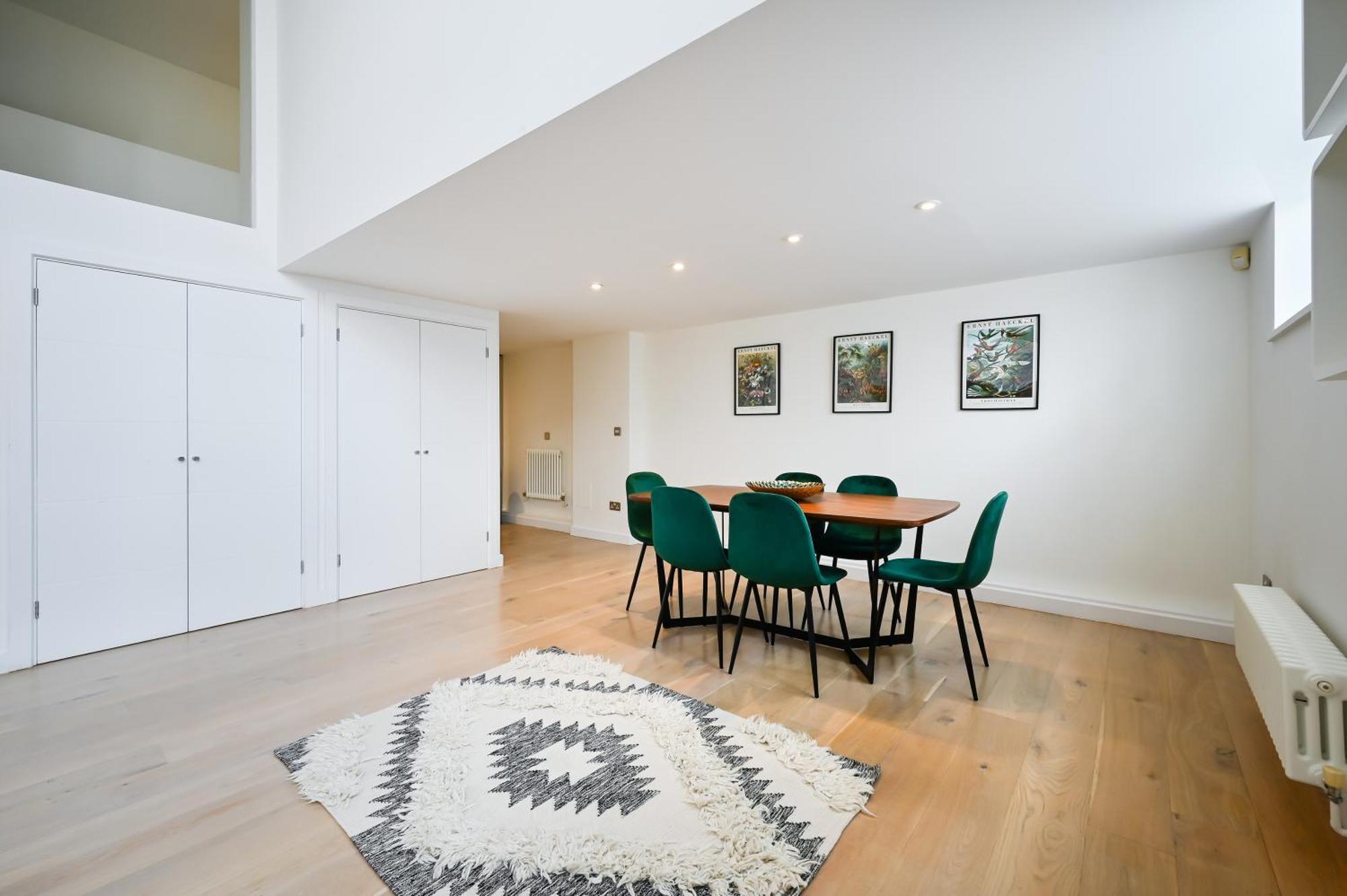 Manhattan Loft In Wimbledon Apartment *