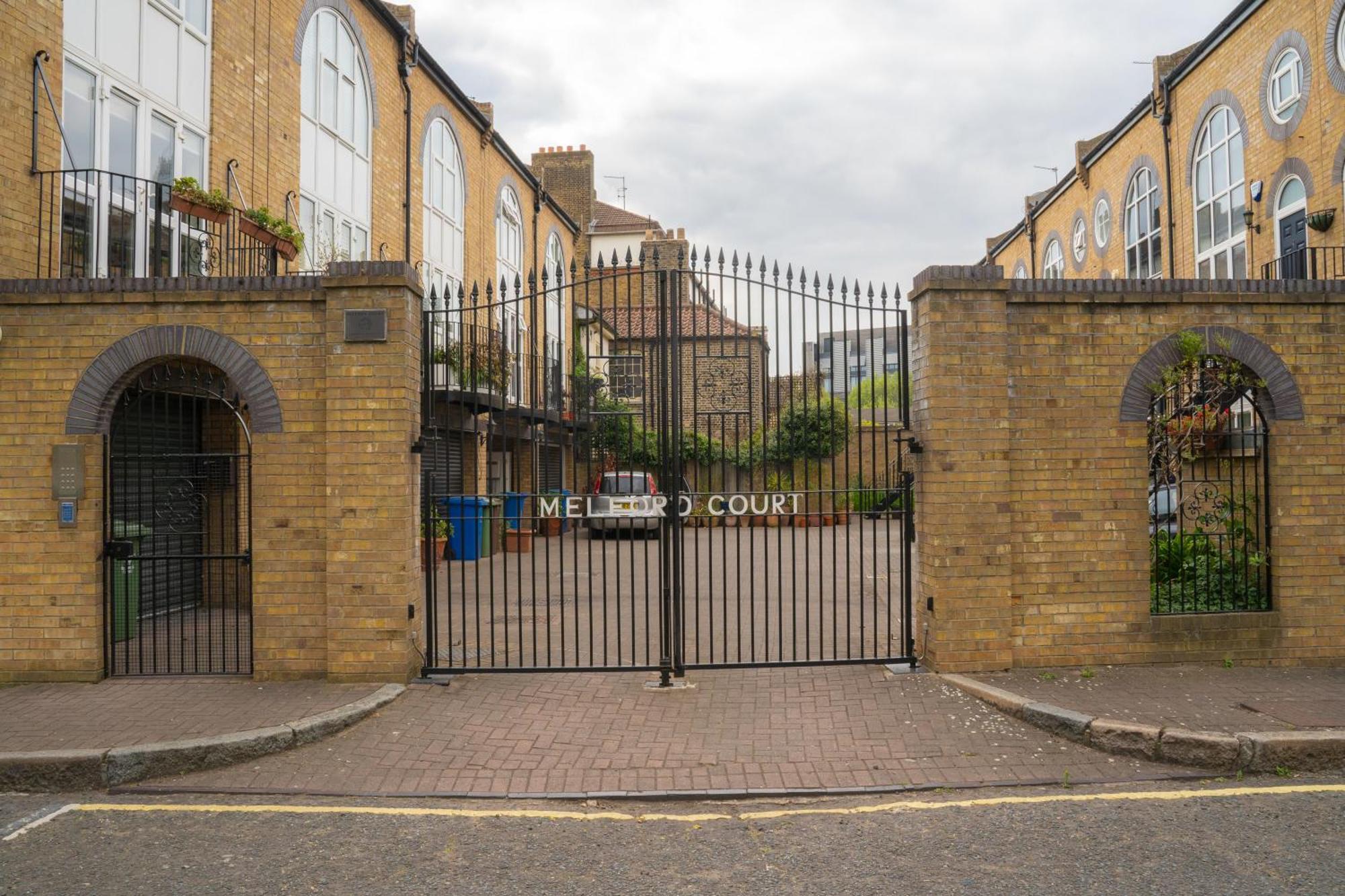 Modern Tower Bridge 2br House Ferienhaus