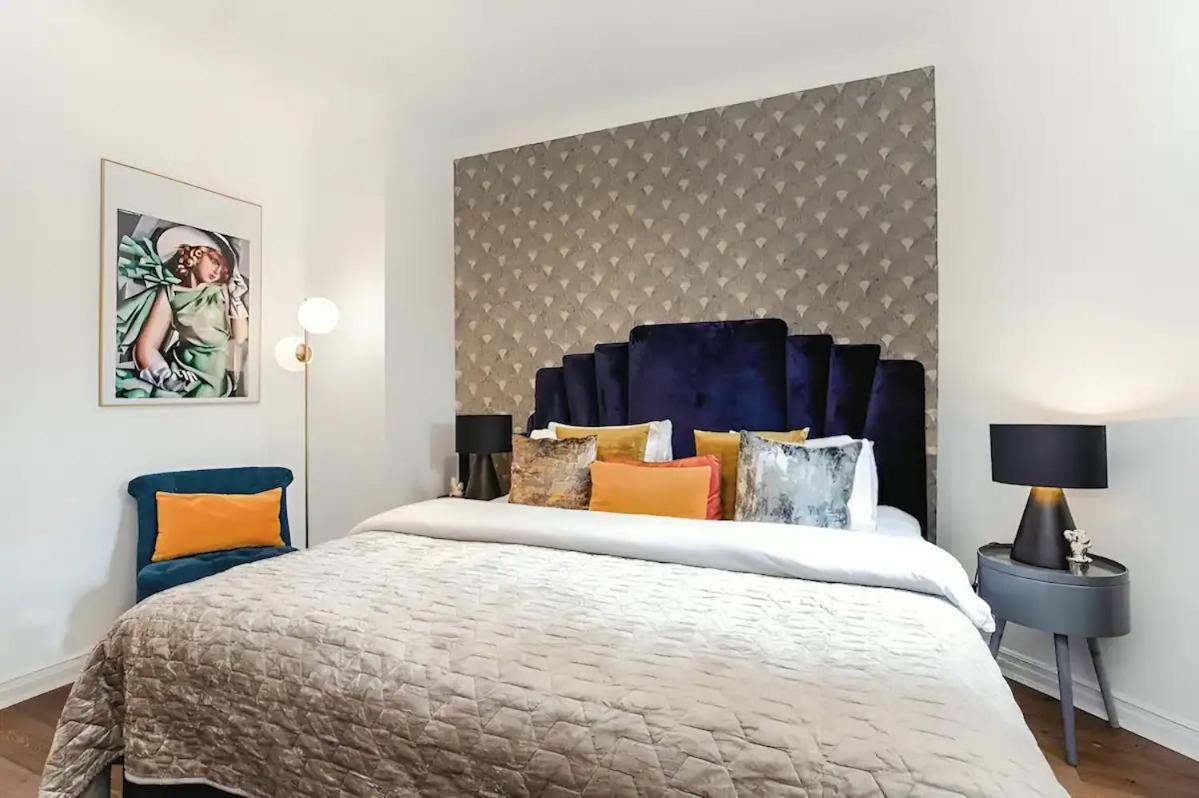 Apartment Awesome Leicester Sq! Fashion Flat For Theatre Families And Happy Friends *