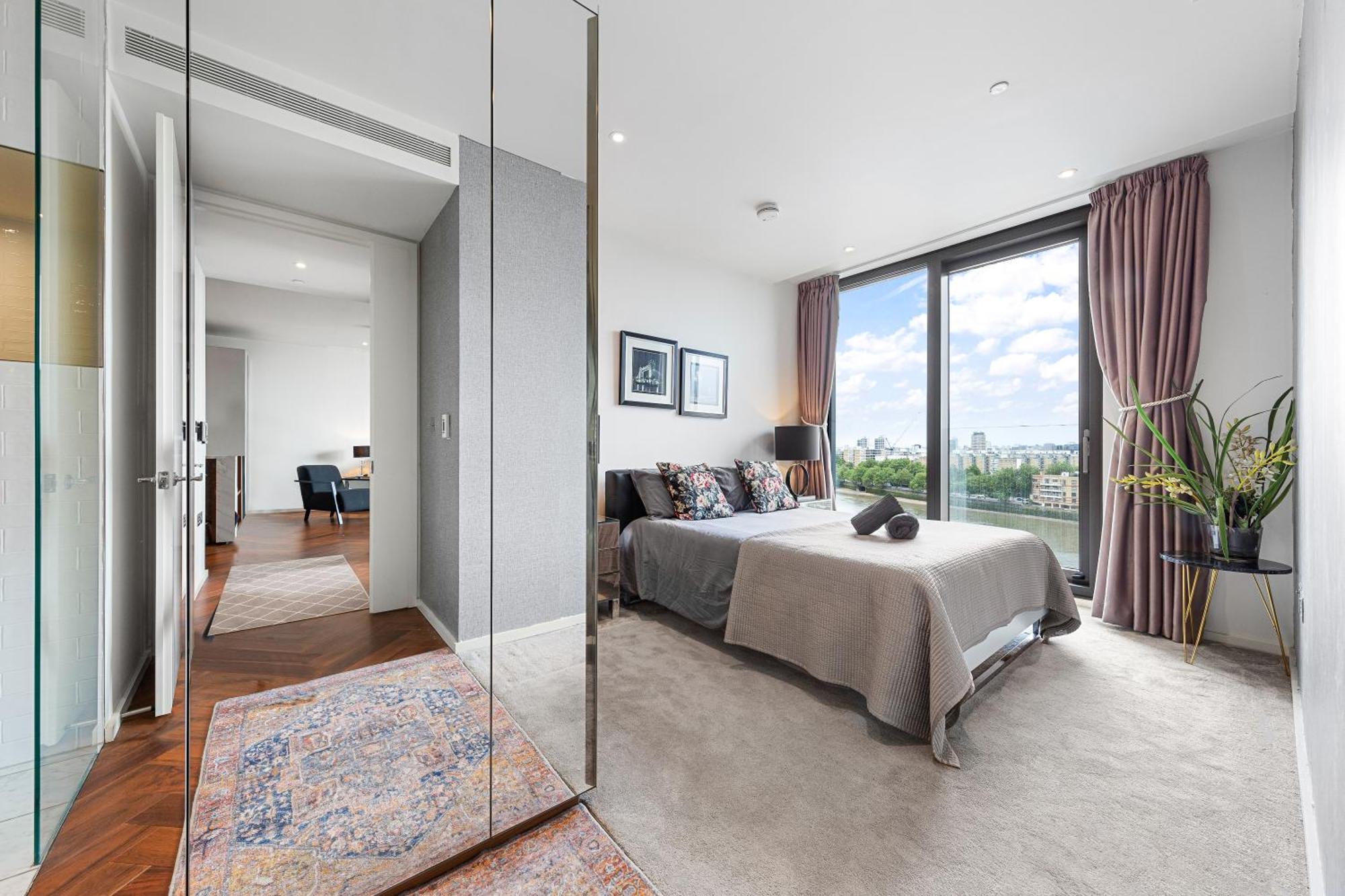 River Panorama 2 Bedroom New Development * London