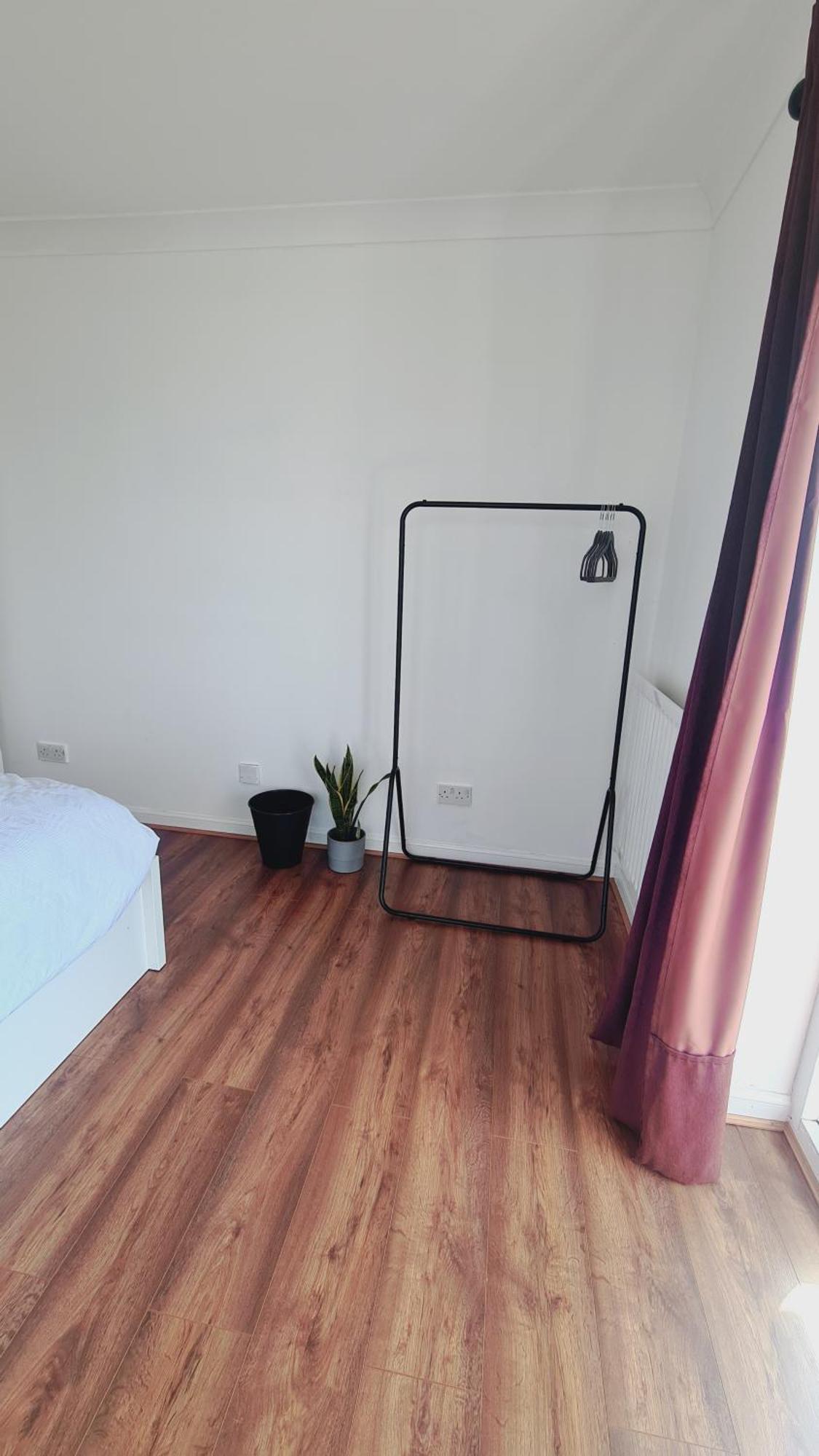 North Apartment *