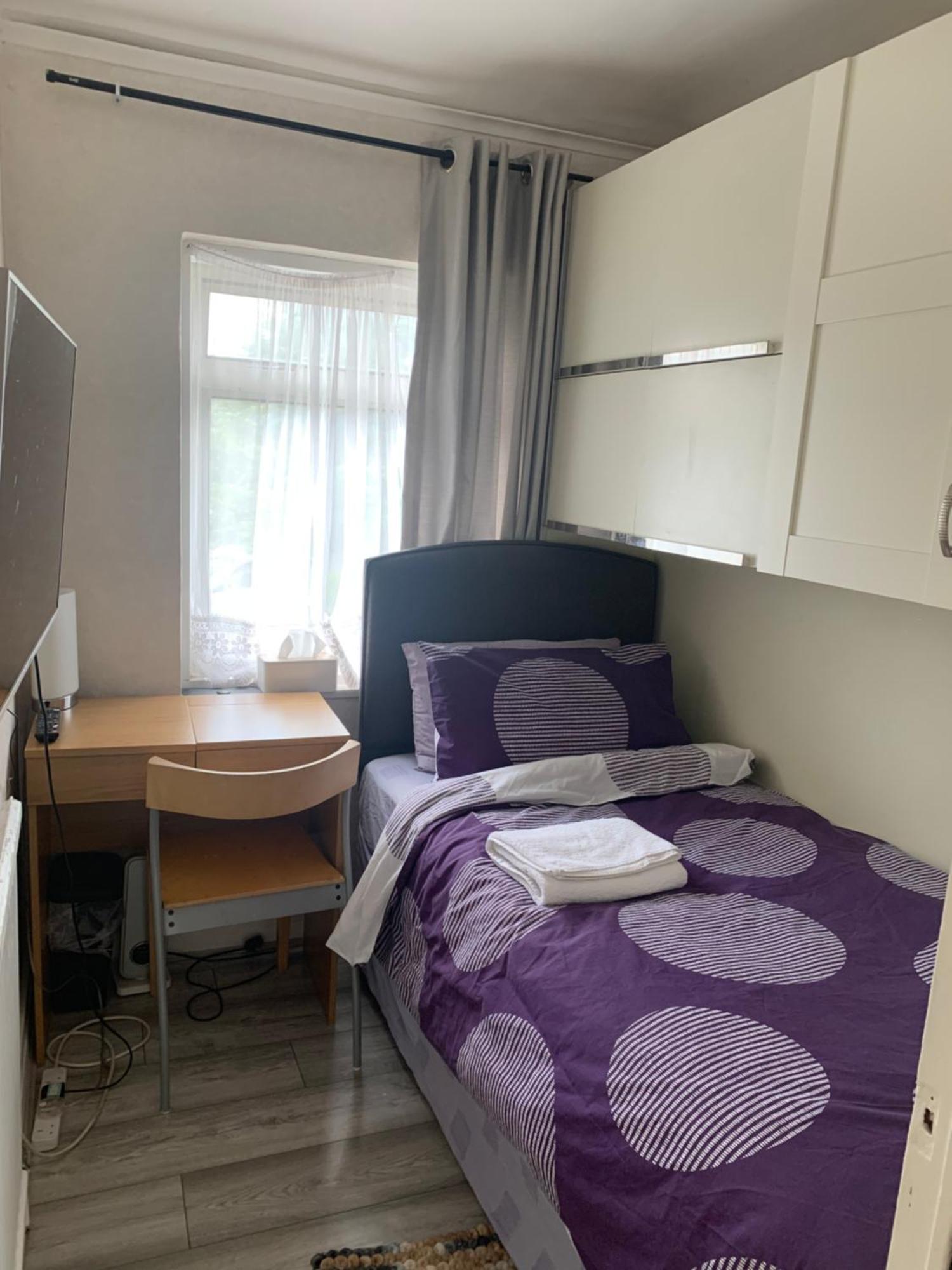 Small Single Boxroom Ovo Wembley Stadium Hospedagem domiciliar *