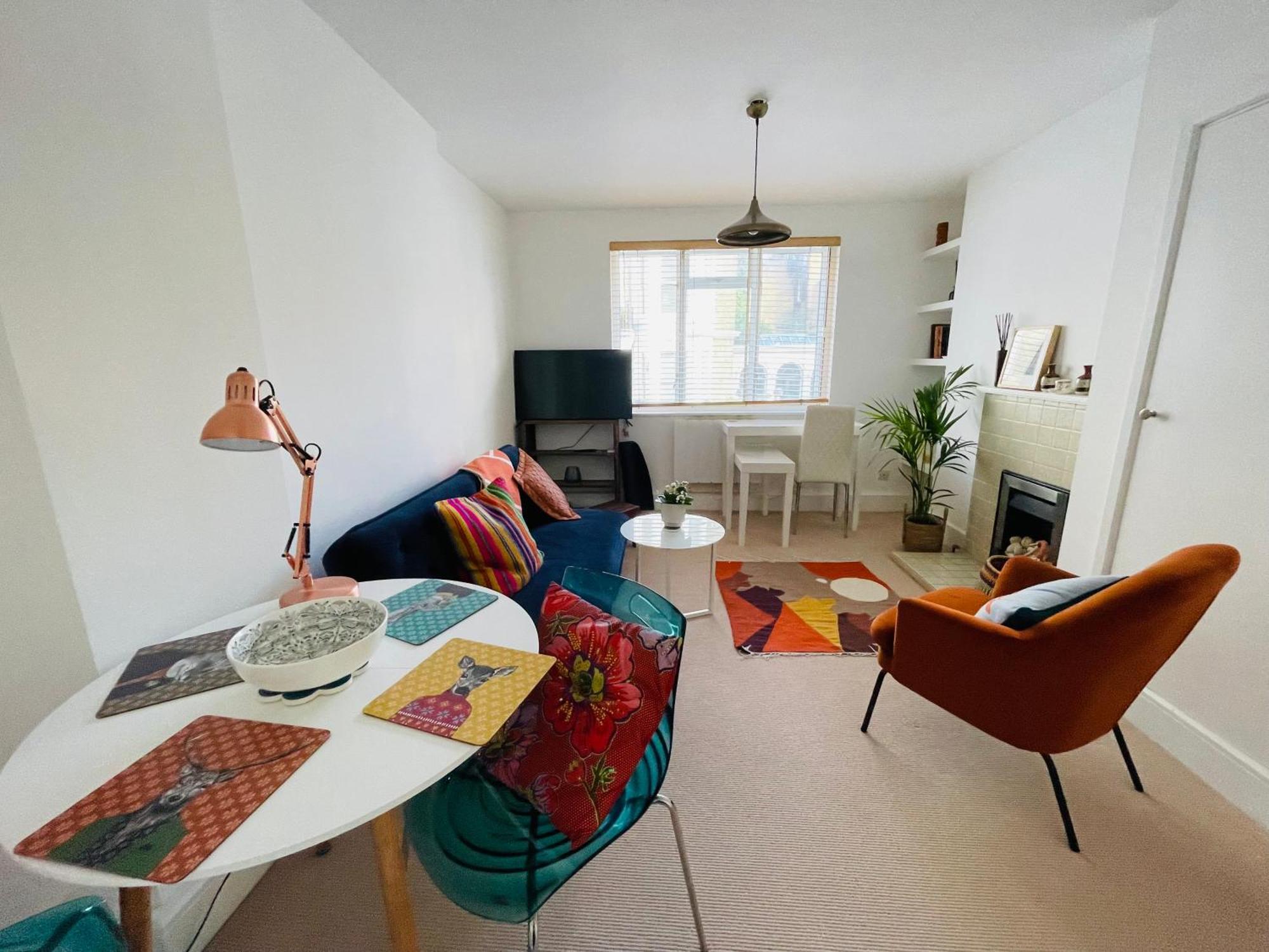 Lovely 1 Bedroom In The Heart Of Chelsea Apartment *
