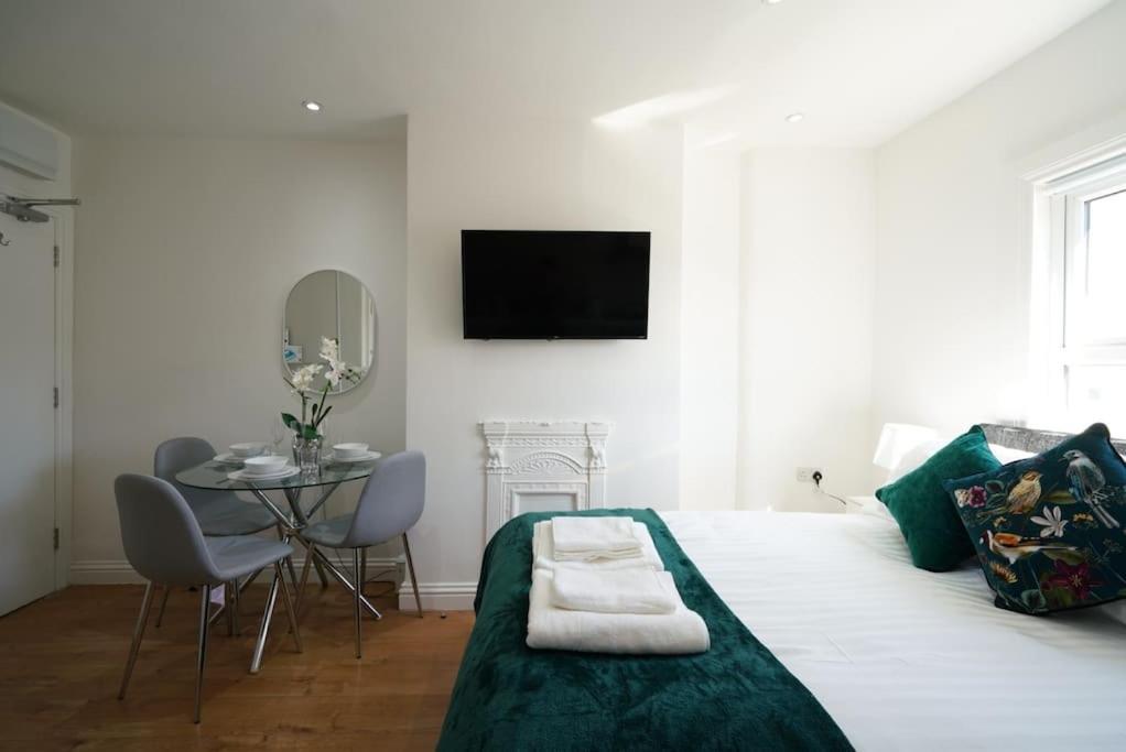 Apartment New 4