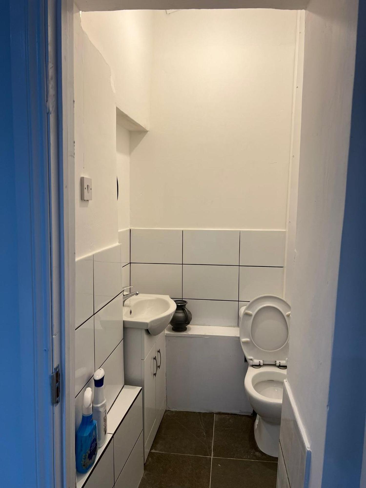 Apartment Starlet Manor Park London