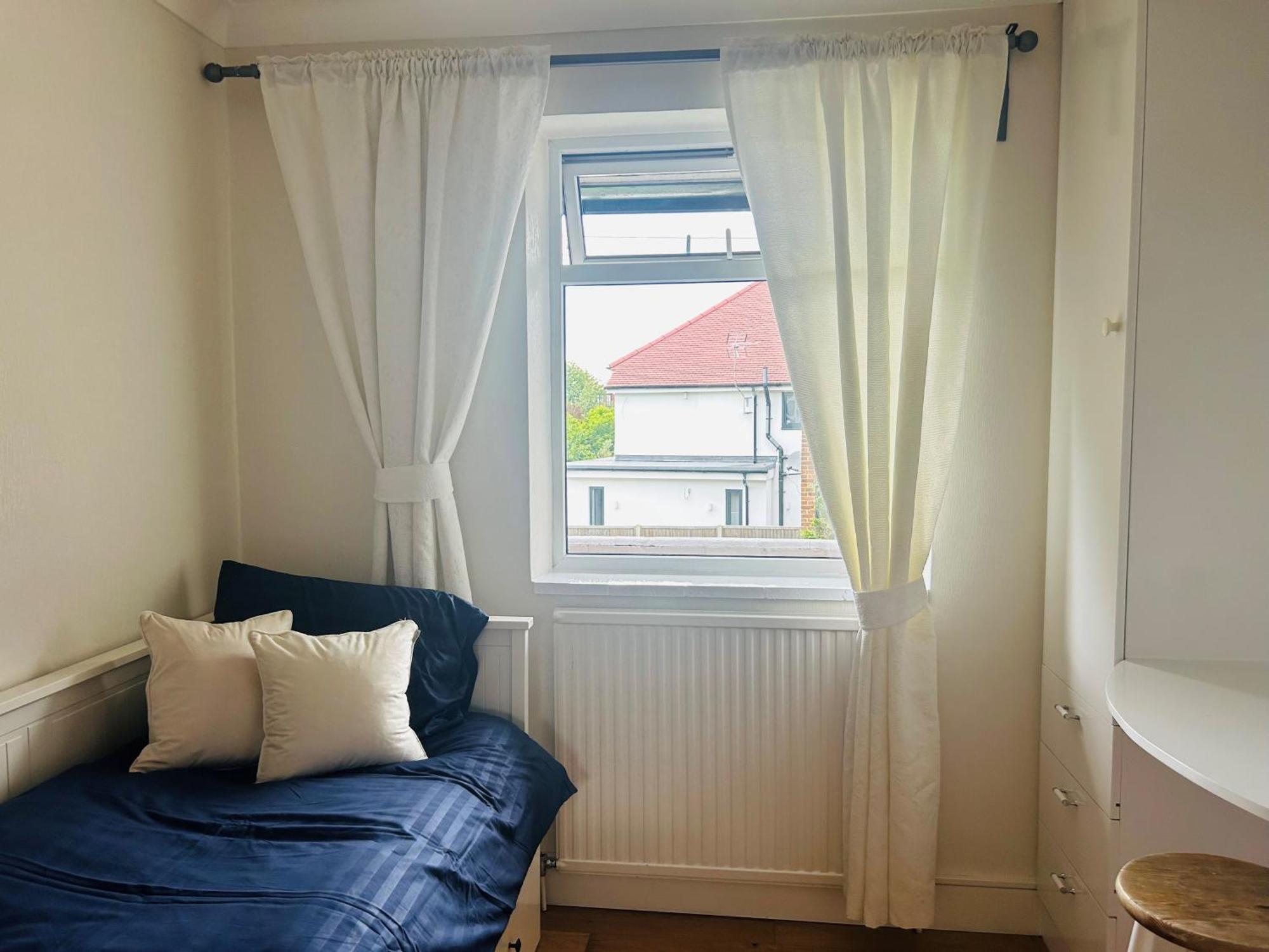 Cosy Wimbledon With 2 Bedrooms