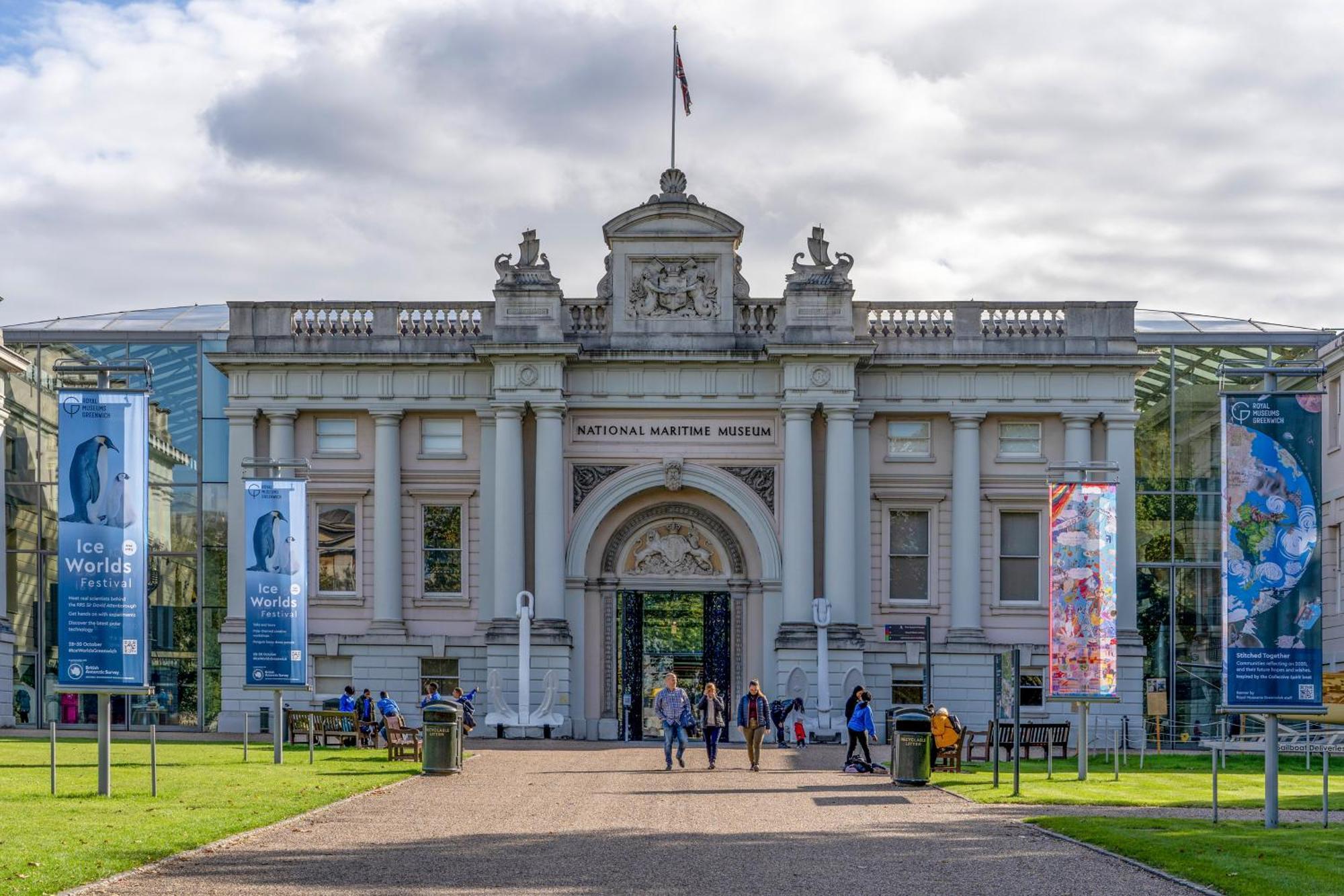 Modern 2-bed In Greenwich - Prime Location Near Cutty Sark & Excellent Transport Links London