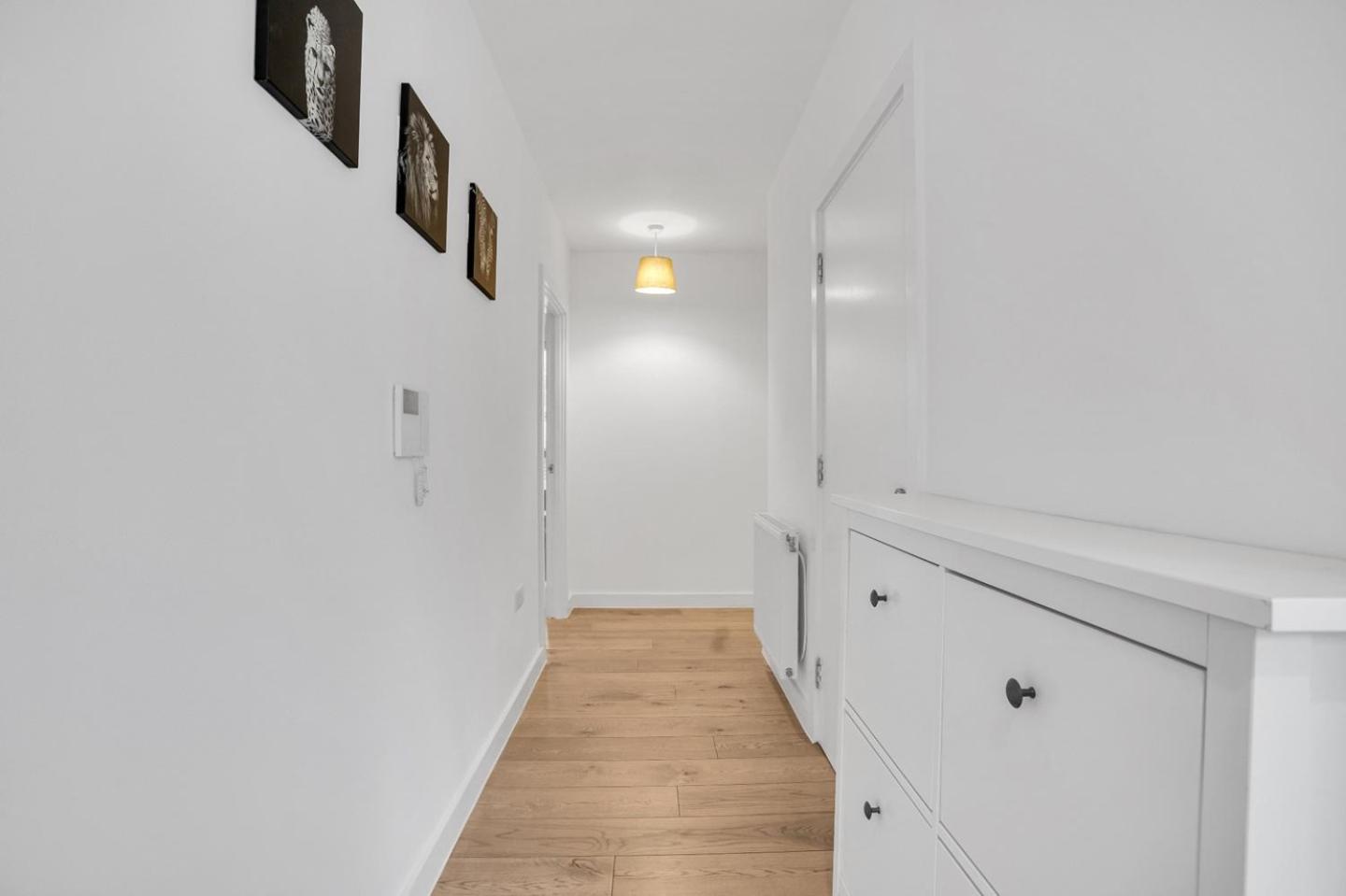 Modern 2-bed In Greenwich - Prime Location Near Cutty Sark & Excellent Transport Links * London
