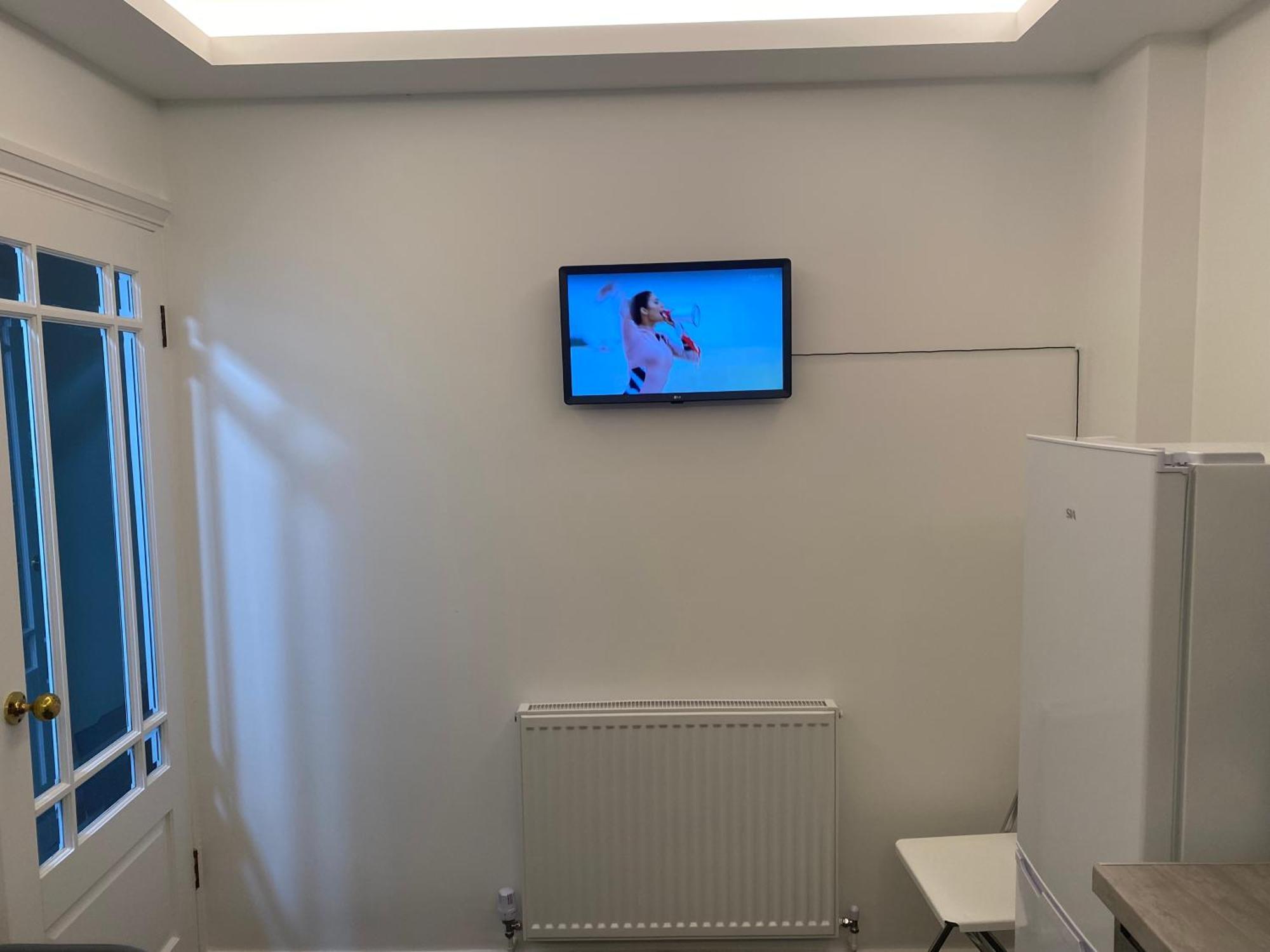 2 Bedroom Flat Apartment