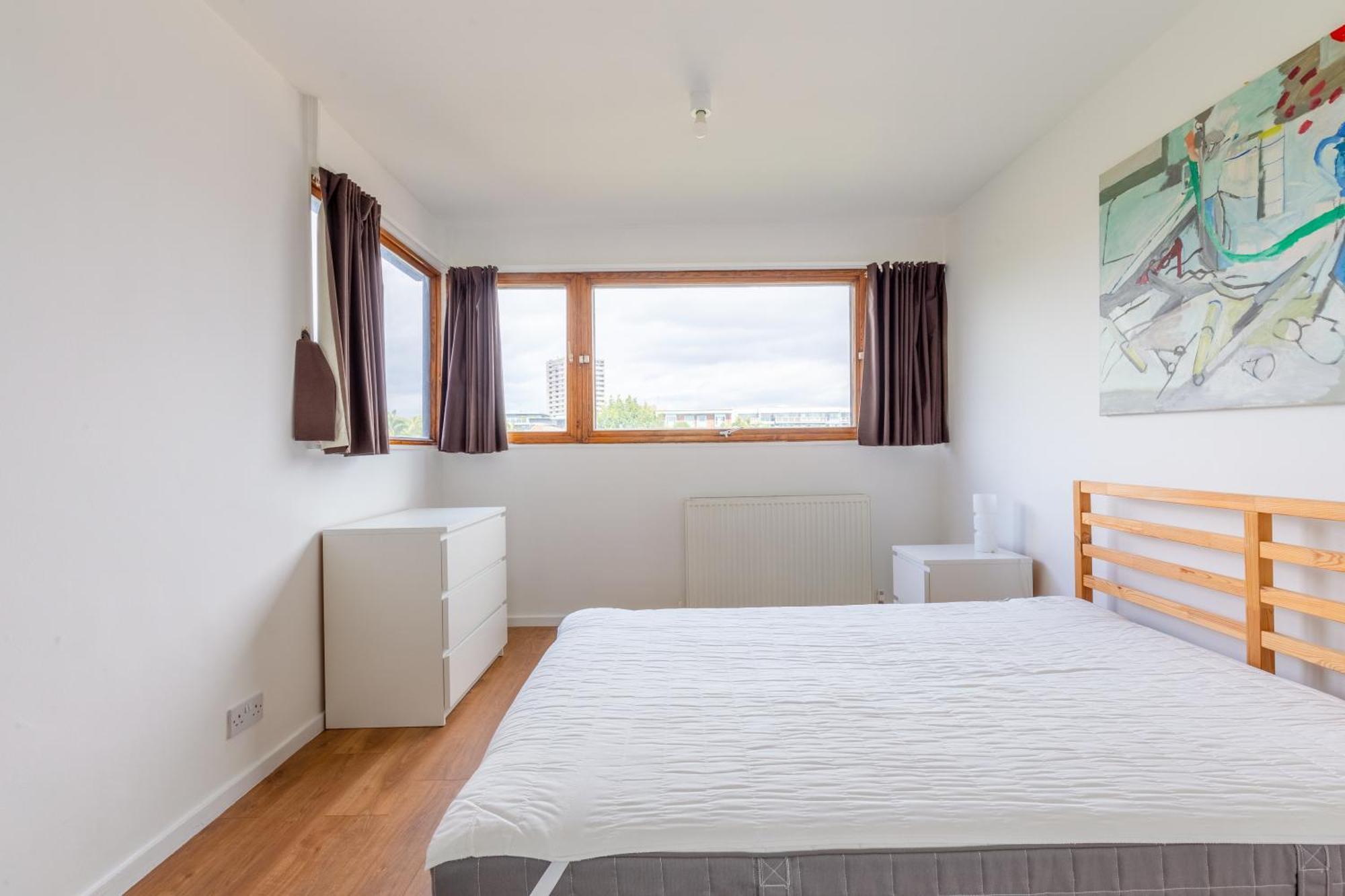 Unique Spacious Central 3 Bedroom With Rooftop Terrace London