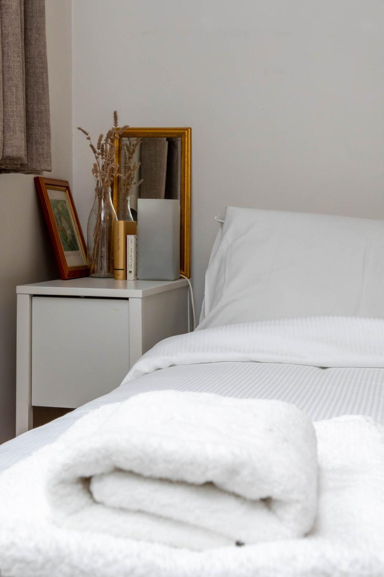 Battersea 2 Bedroom Flat