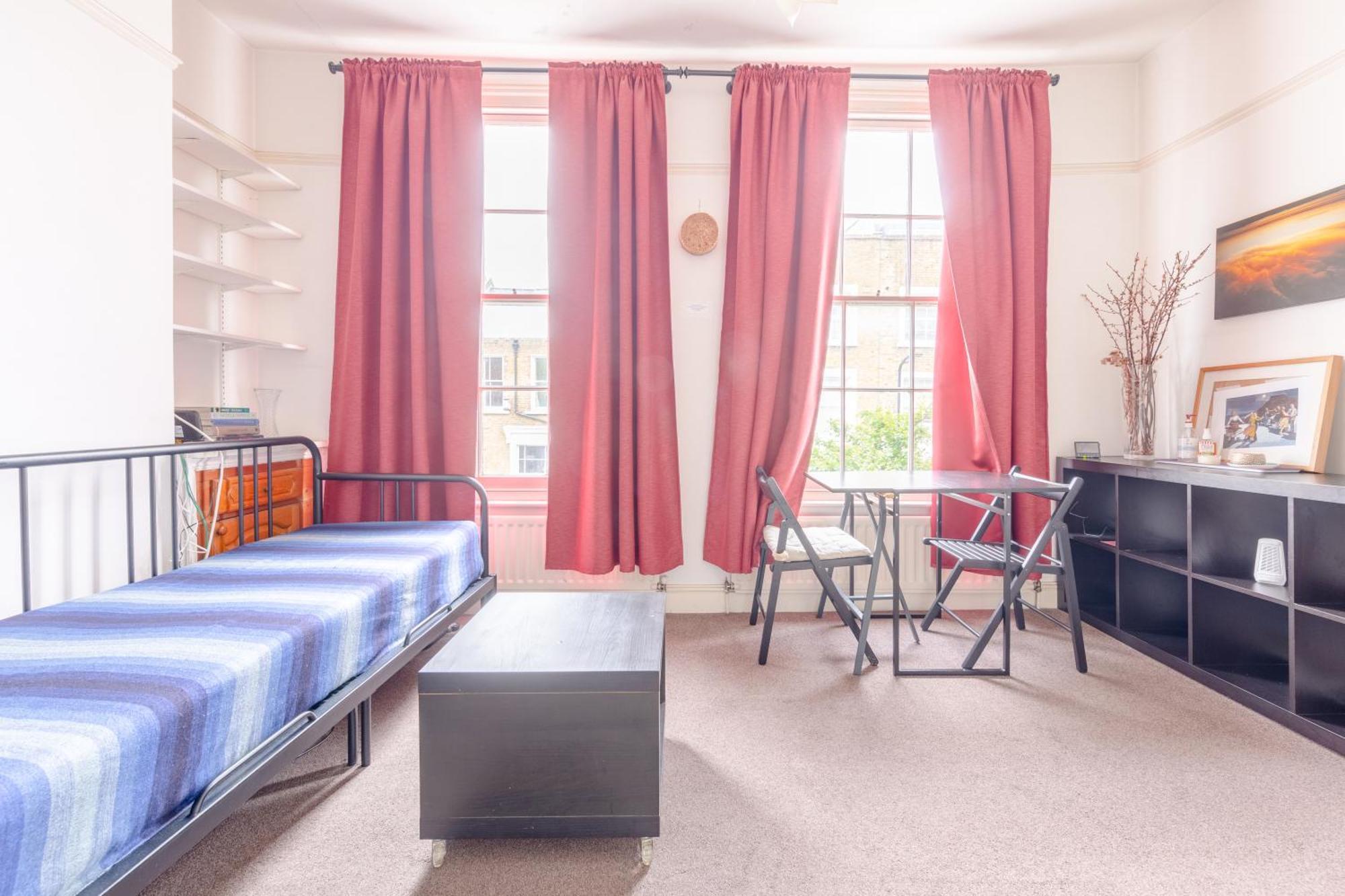 Lovely Victorian Flat For 6 In Stoke Newington