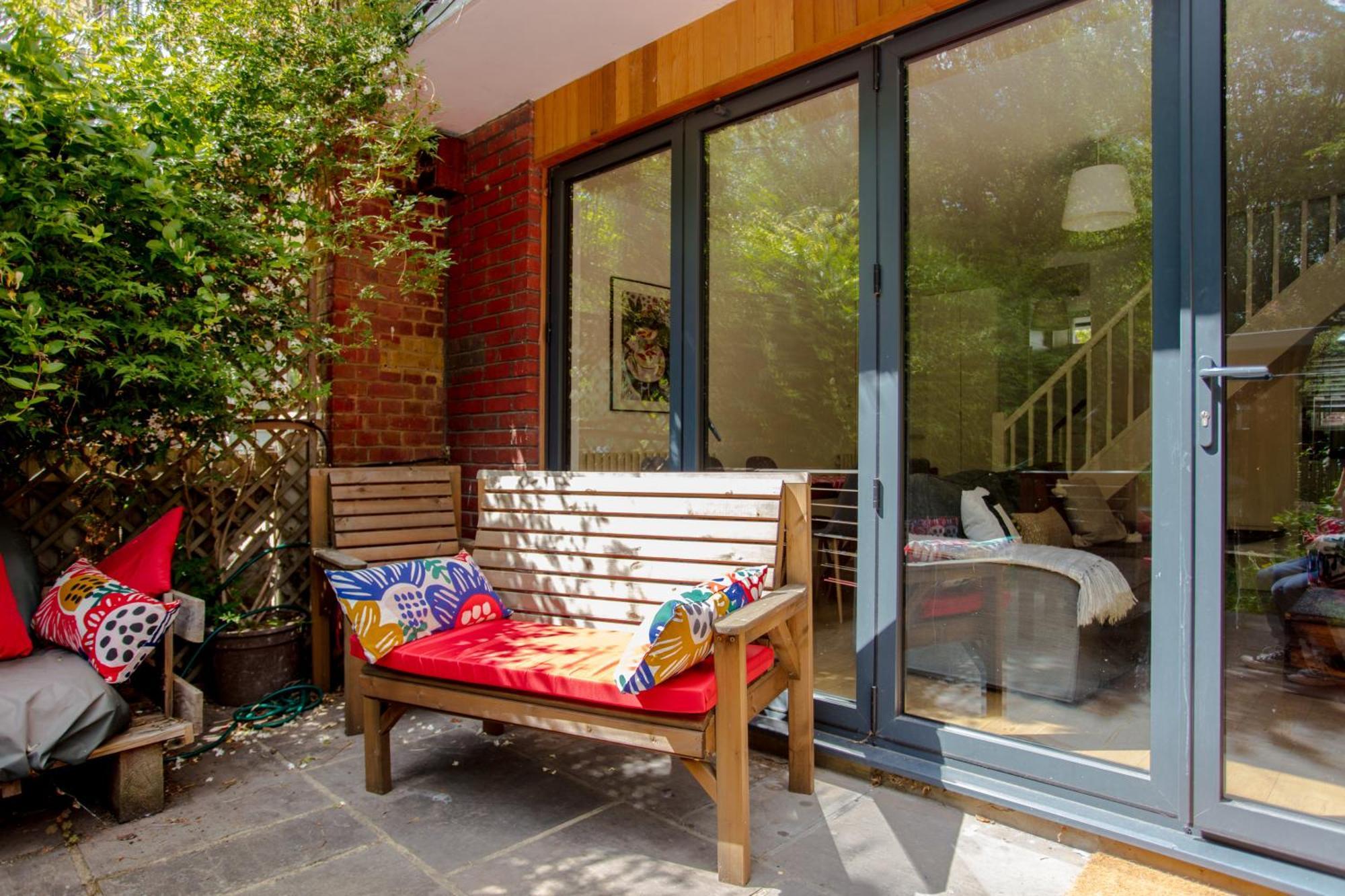 Modern 3 Bedroom In Brixton * London