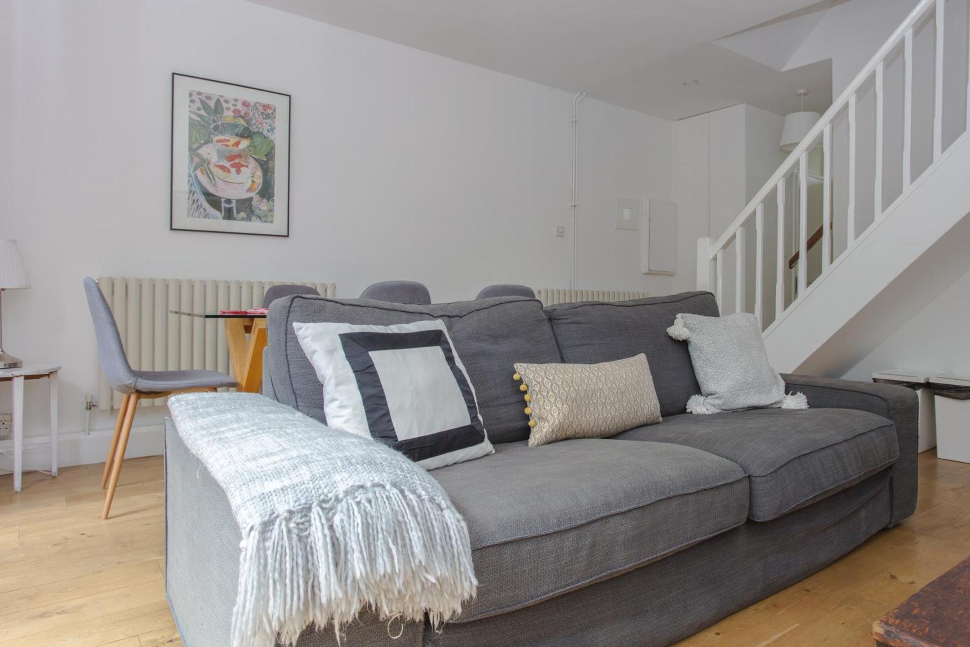 Modern 3 Bedroom In Brixton * London