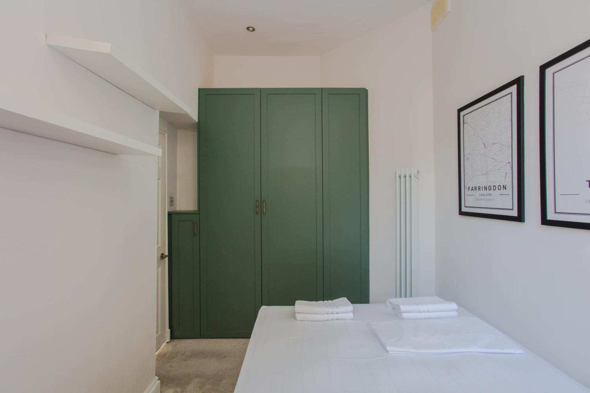 Stylish In - Farringdon *