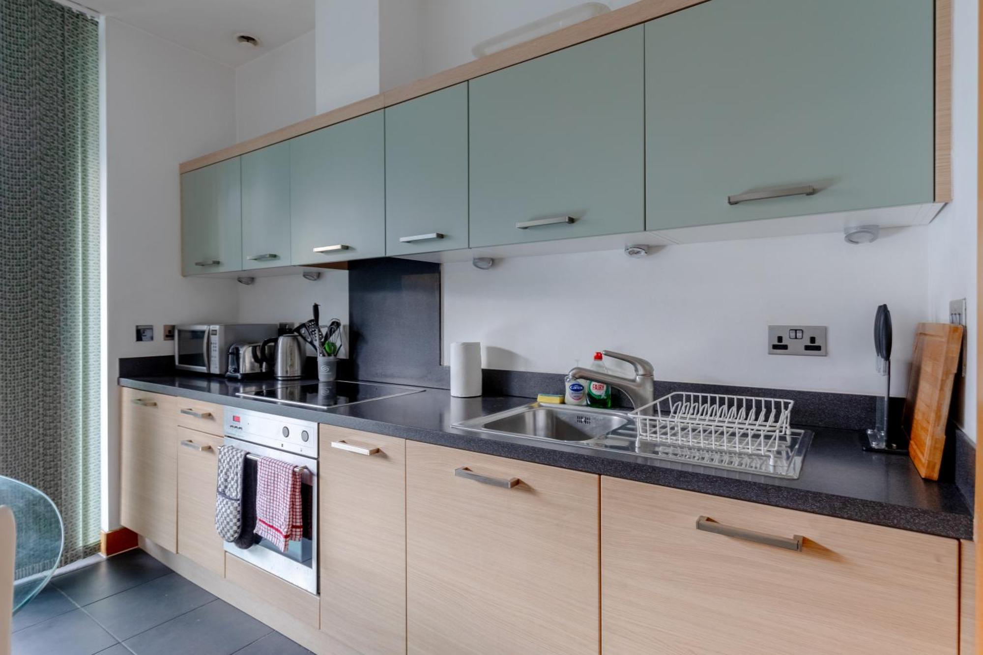 Apartment Minimal With Views Over Battersea Park