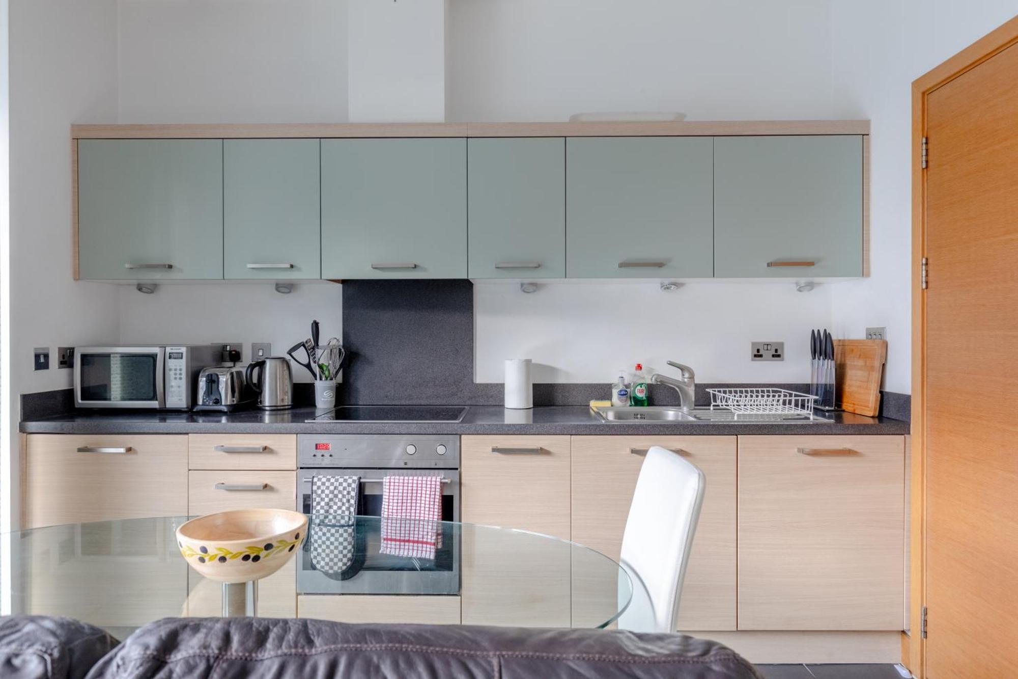 Minimal With Views Over Battersea Park *