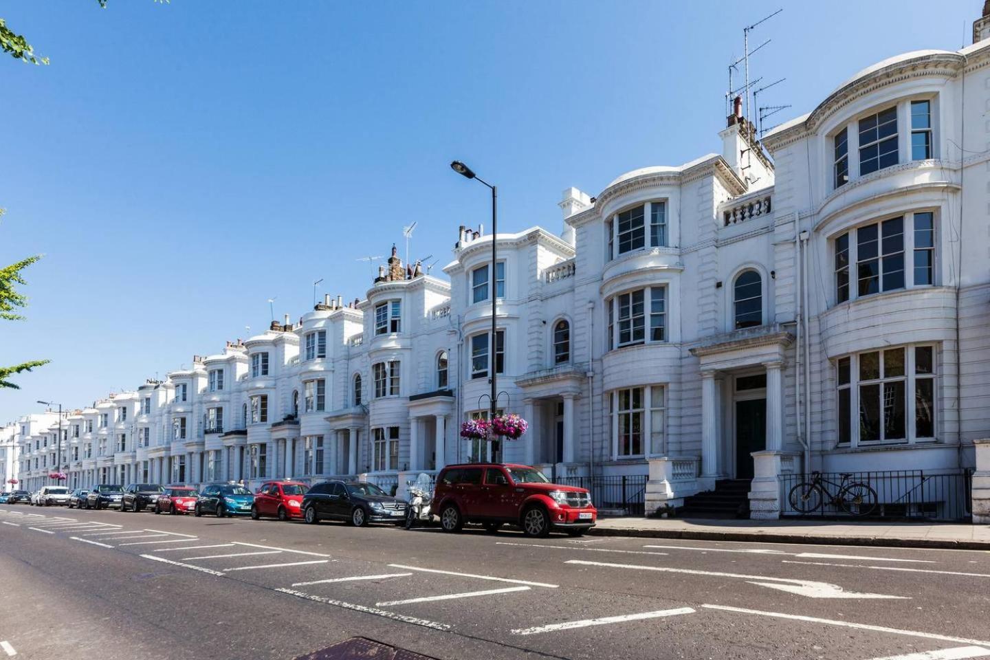 Elegant Airy 2 Bedroom Flat In Paddington Apartment