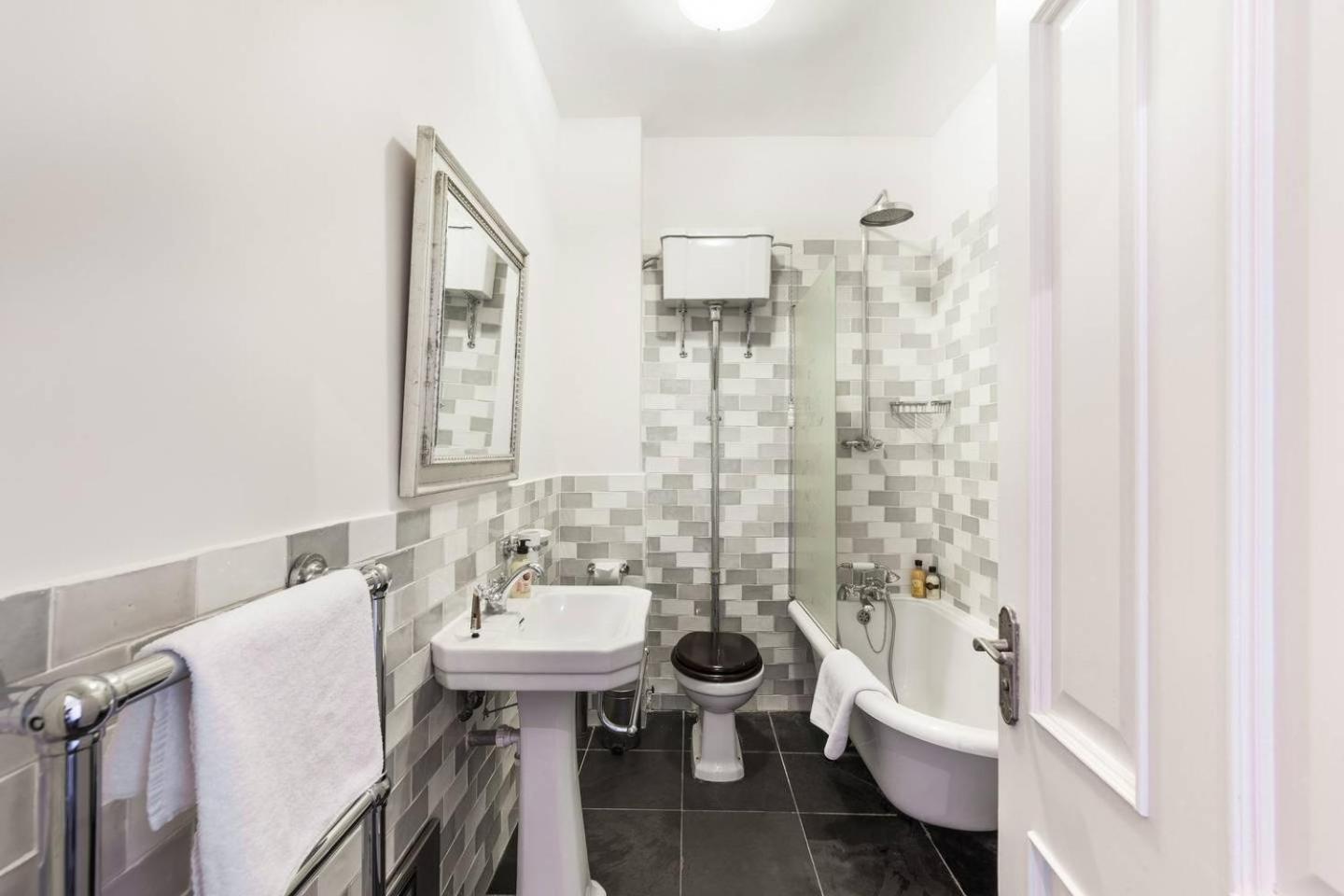 Apartment Elegant Airy 2 Bedroom Flat In Paddington *