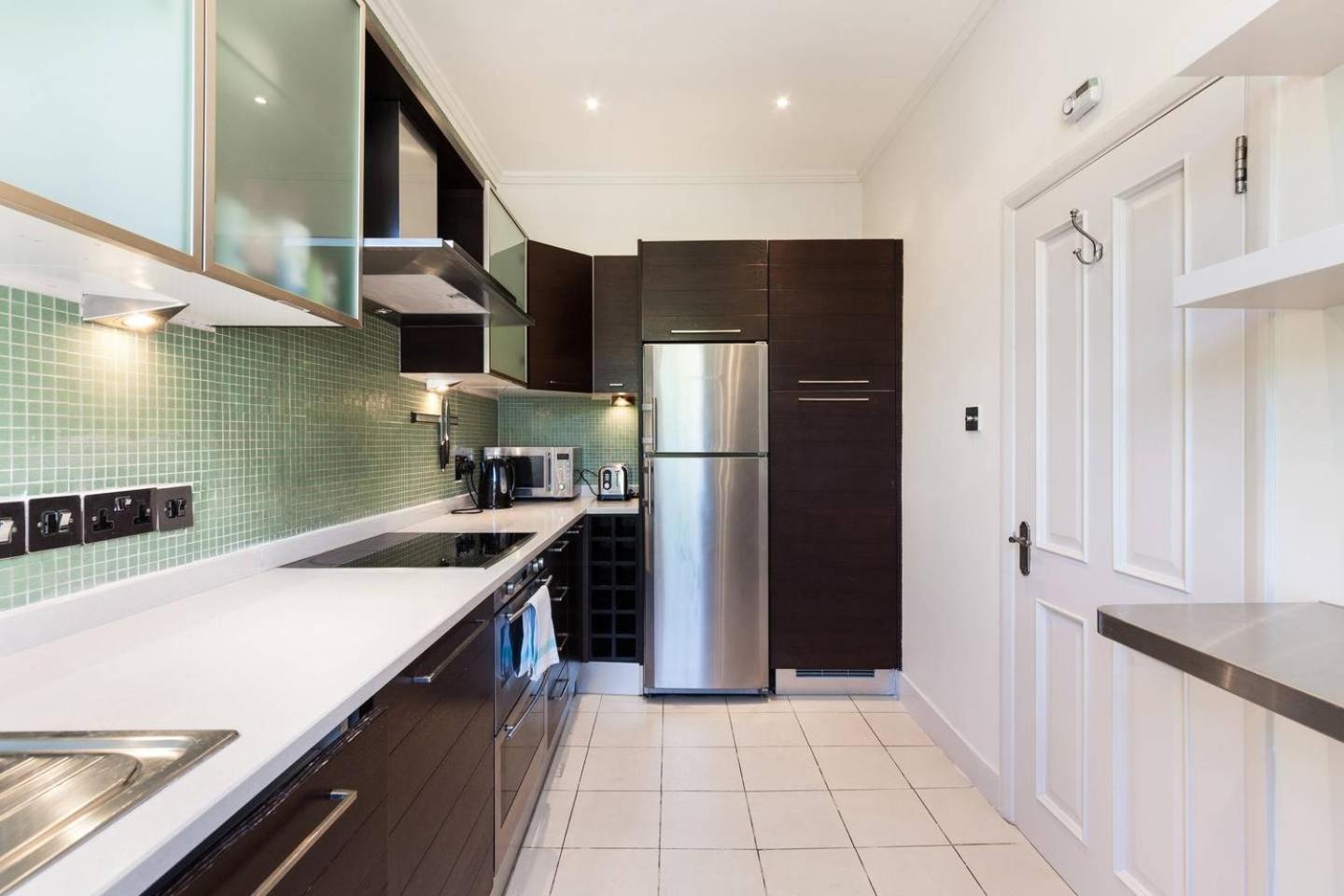 Elegant Airy 2 Bedroom Flat In Paddington Apartment