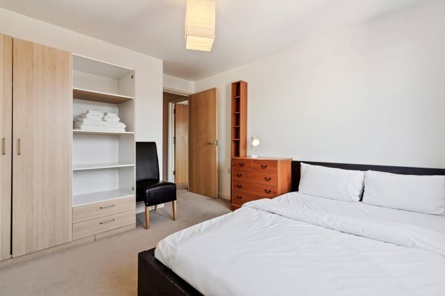Modern 2 Bedroom In Homerton * Londres
