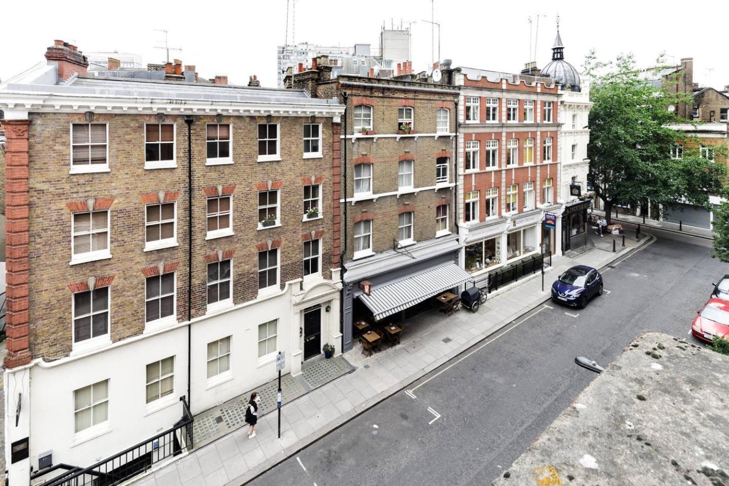 Stylish 1 Bedroom In Amazing Soho Location Apartment