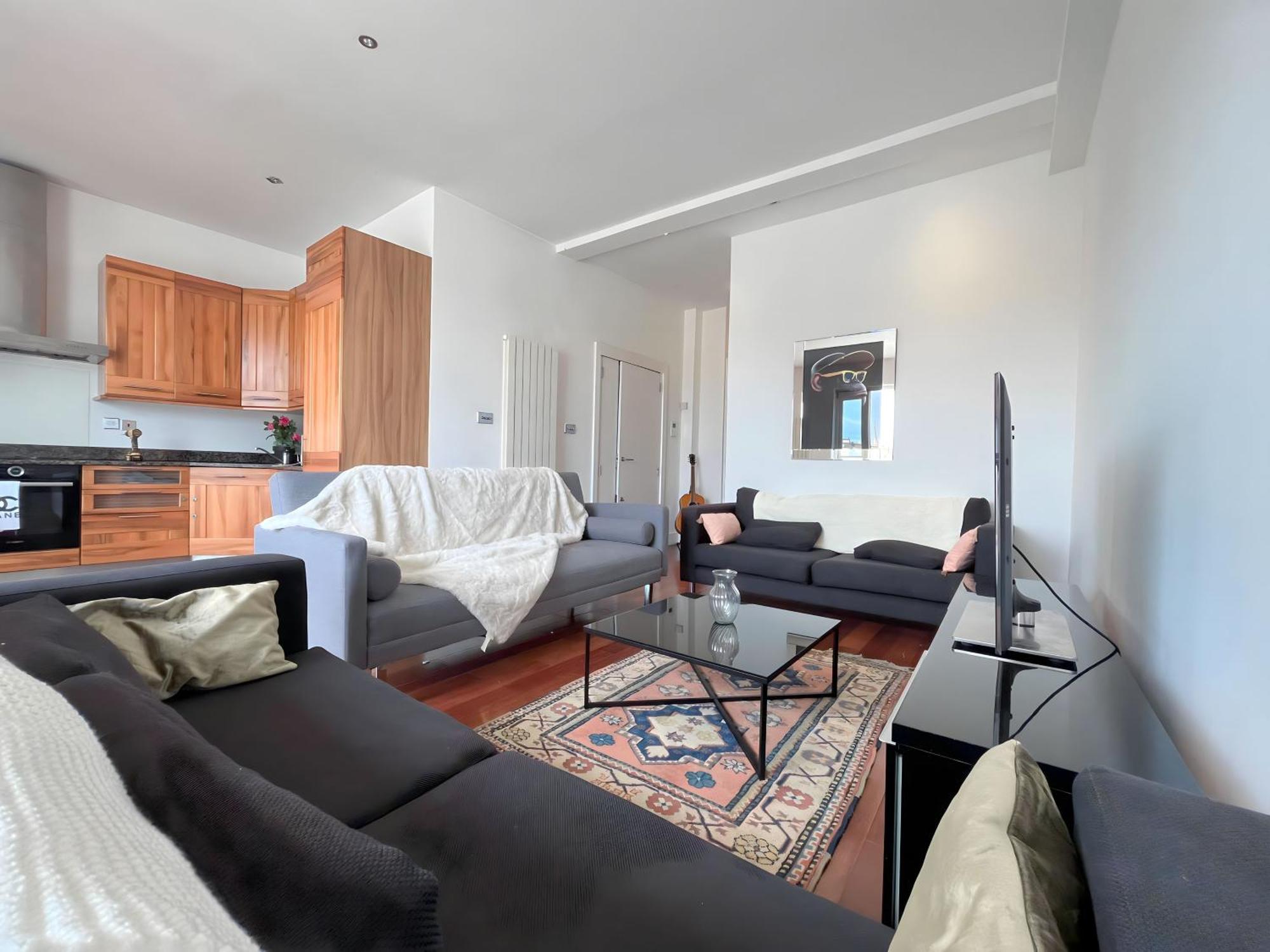Luxury 2 Double Bedroom Flat - Kensington Apartment
