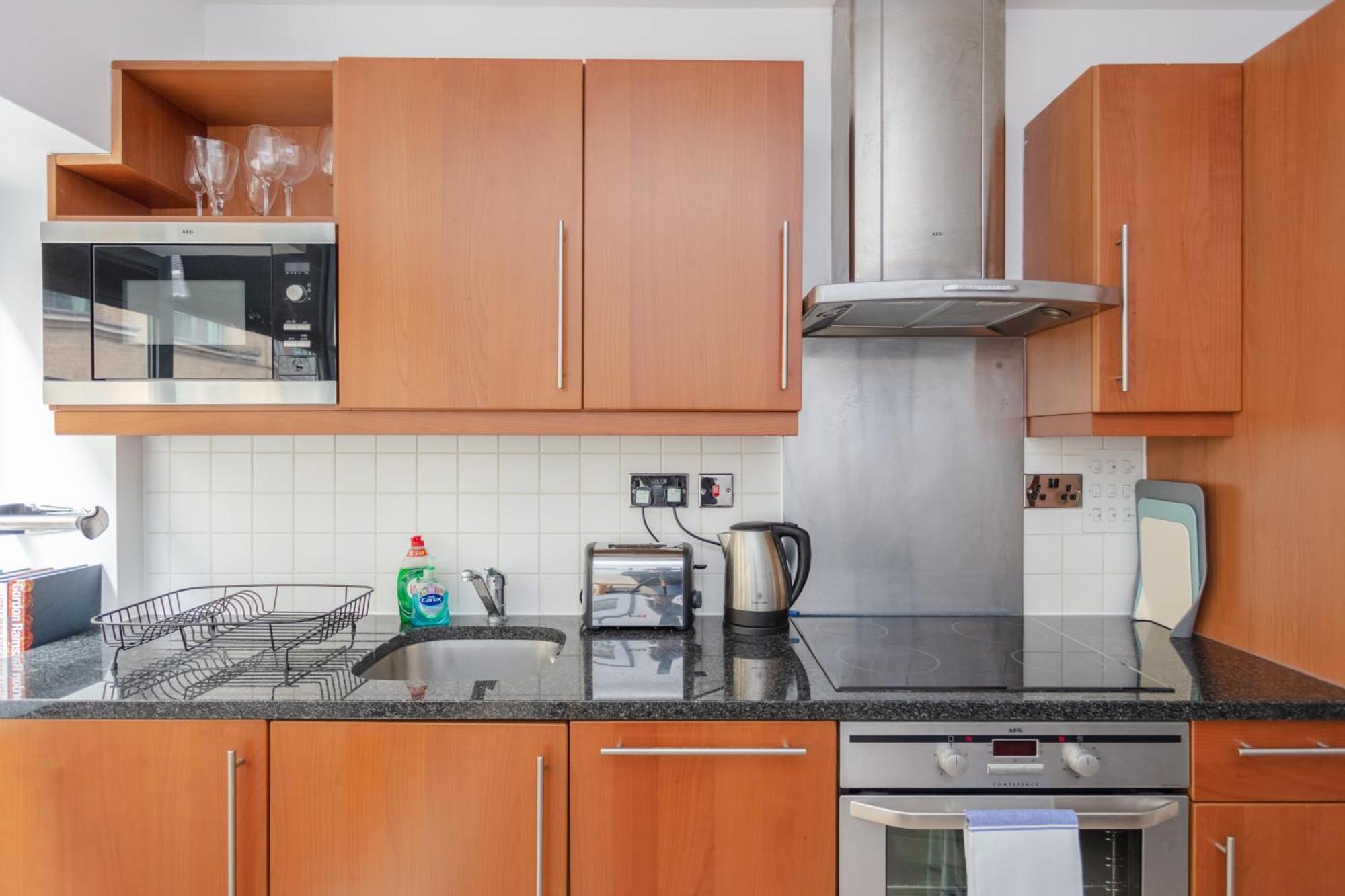 Stylish 1 Bedroom In Holborn In A Great Location *