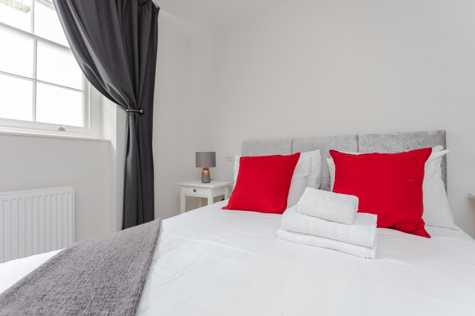 Spacious And Modern In Pimlico Apartamento